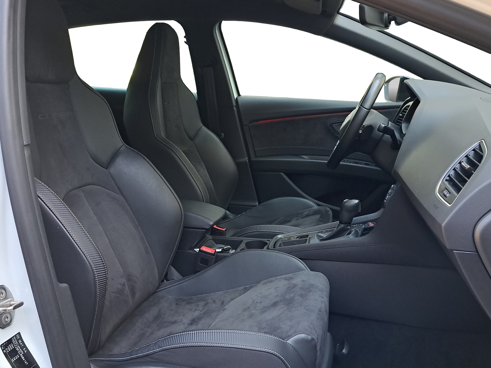 SEAT Leon 2.0 TSI Cupra 290 DSG-image-11