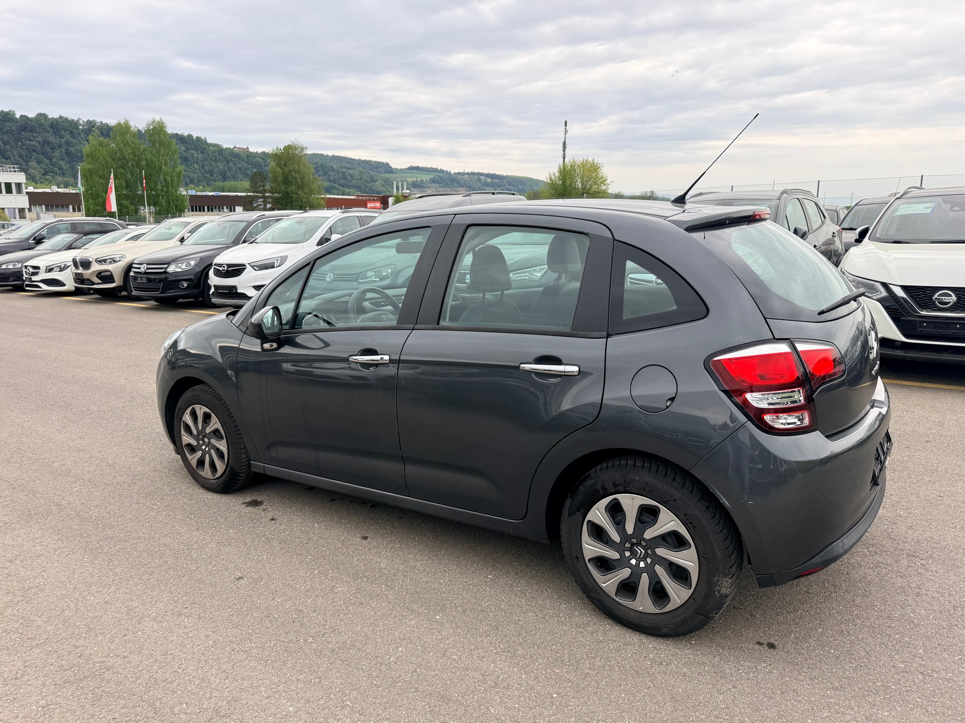 CITROEN C3 1.2i Attraction-image-12