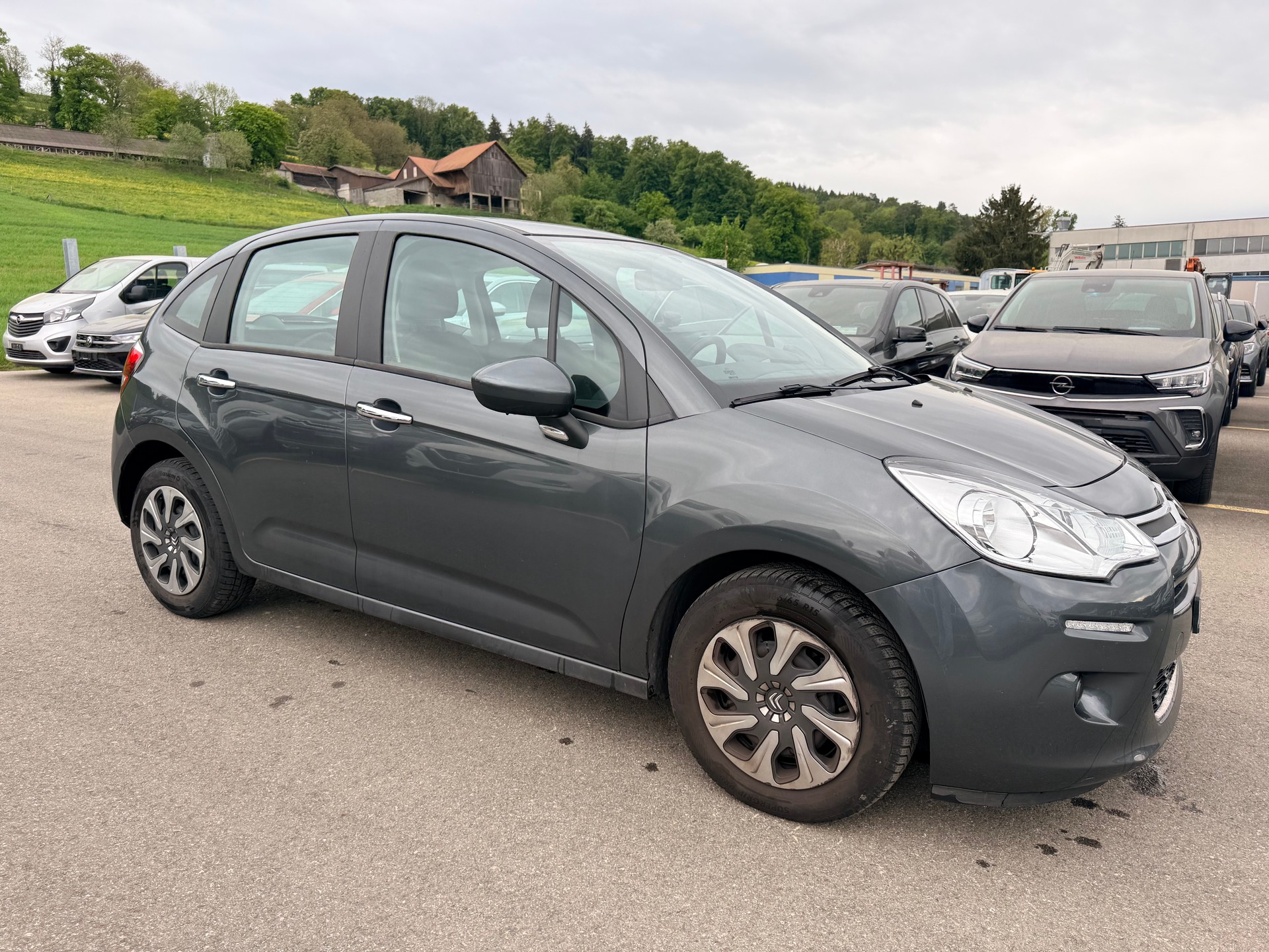 CITROEN C3 1.2i Attraction-image-4