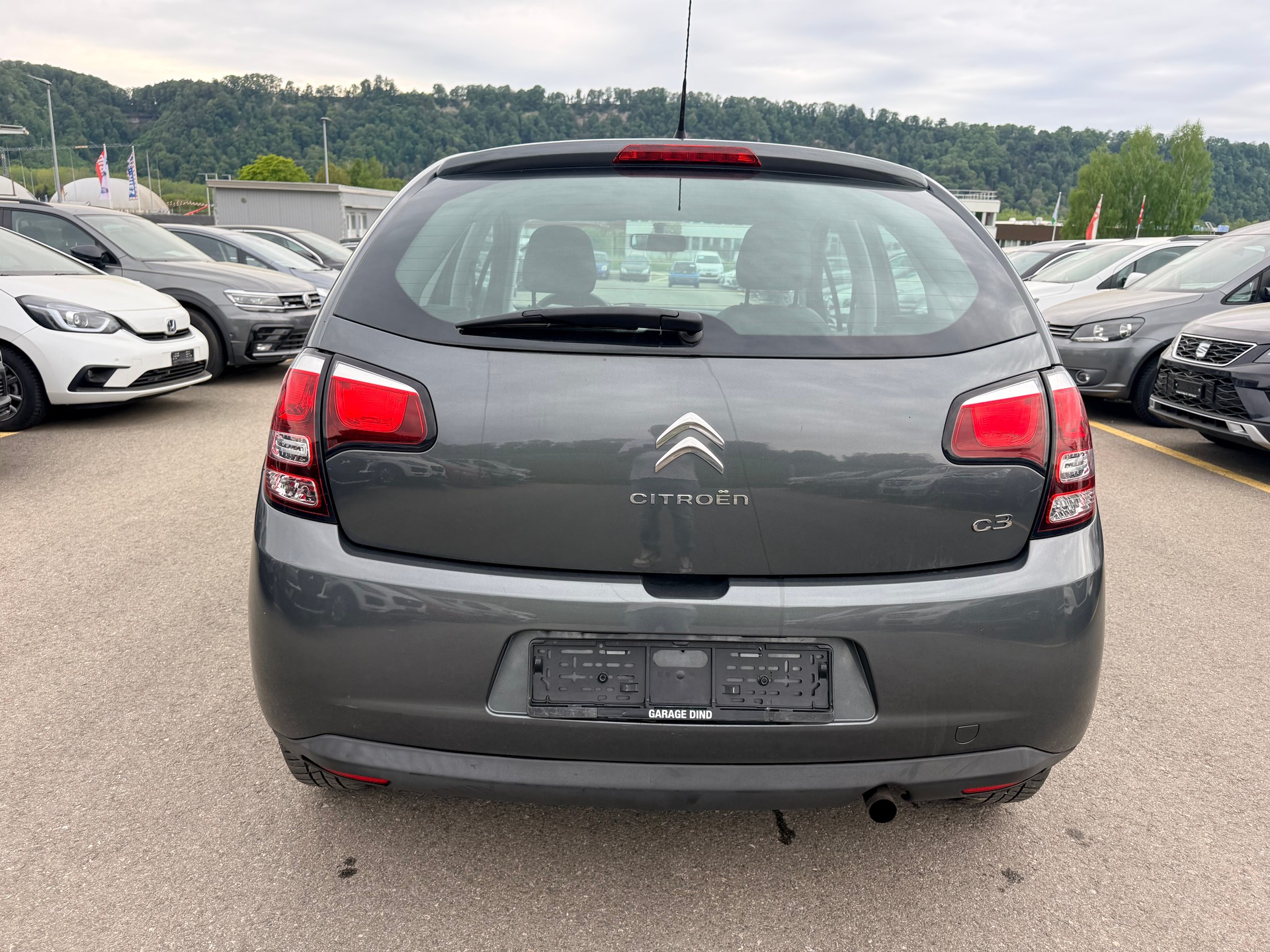CITROEN C3 1.2i Attraction-image-9