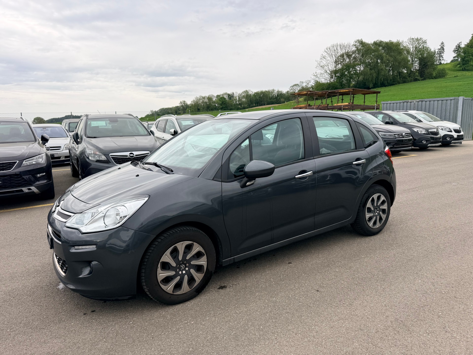 CITROEN C3 1.2i Attraction-image-3
