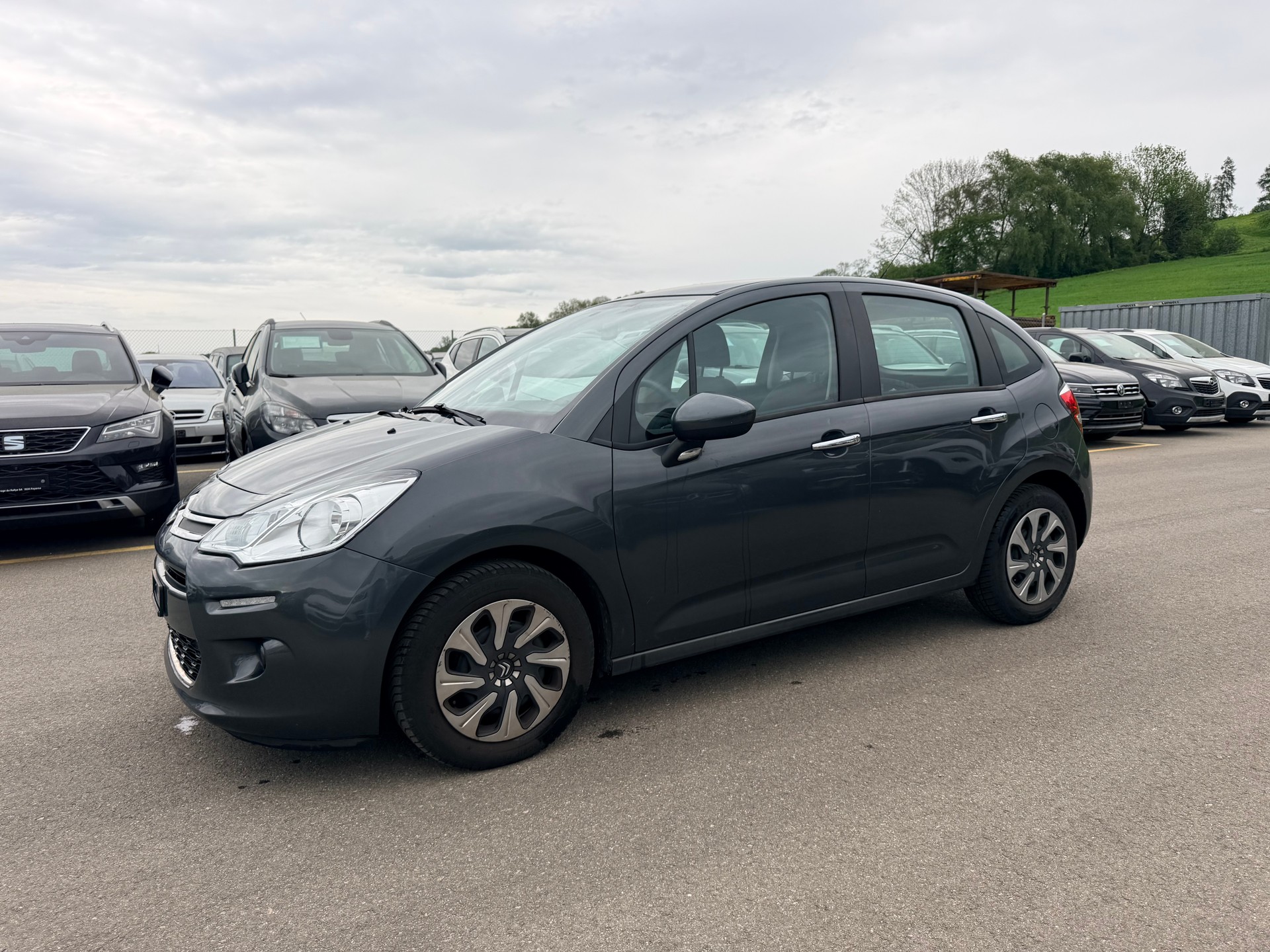 CITROEN C3 1.2i Attraction-image-2