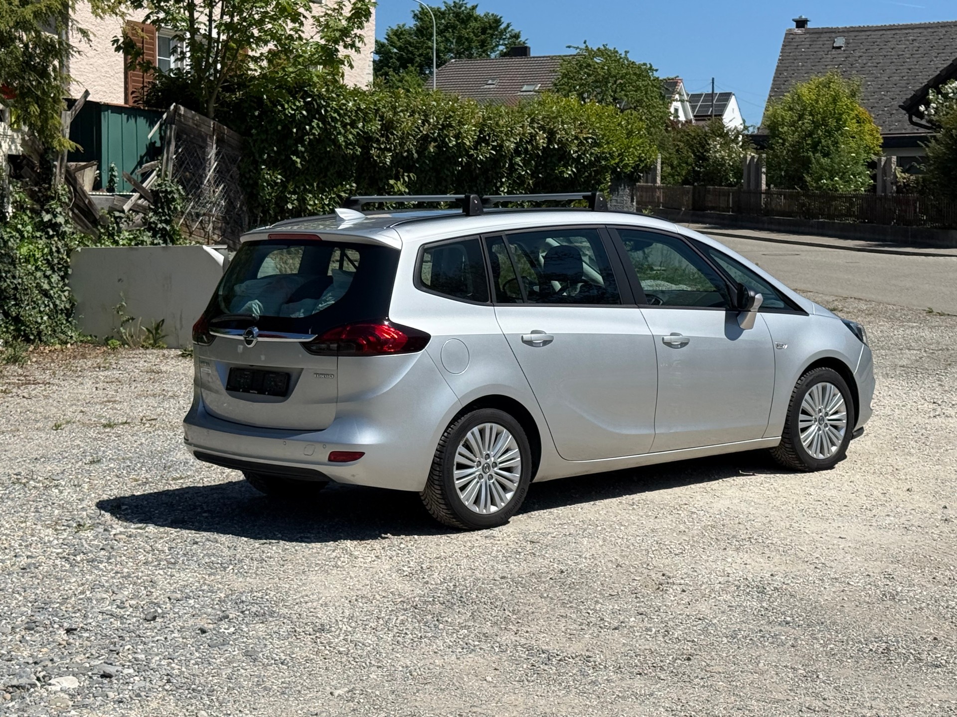 OPEL 1.4T Sport Turbo-image-2
