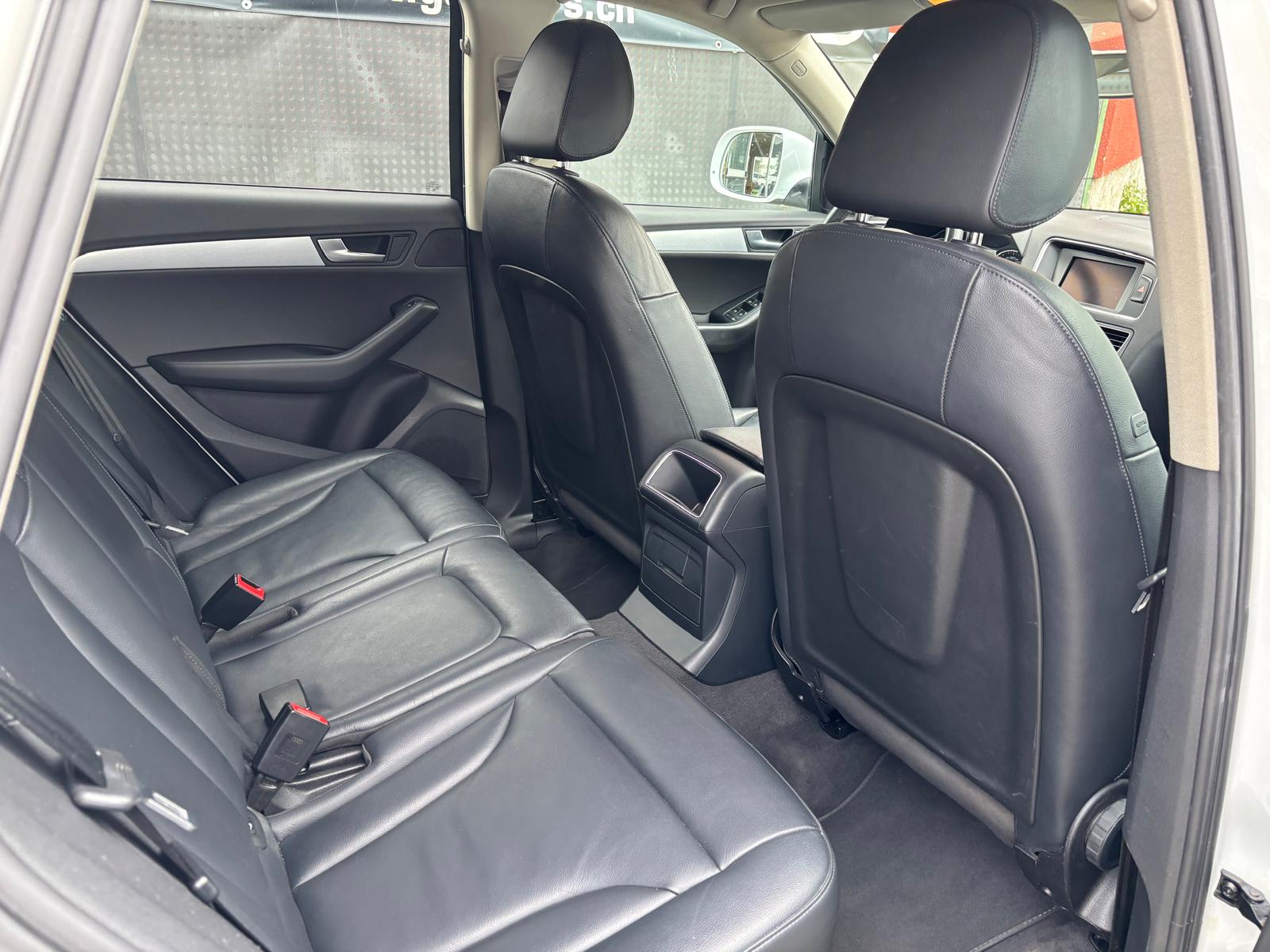 AUDI Q5 2.0 TDI quattro S-tronic-image-8