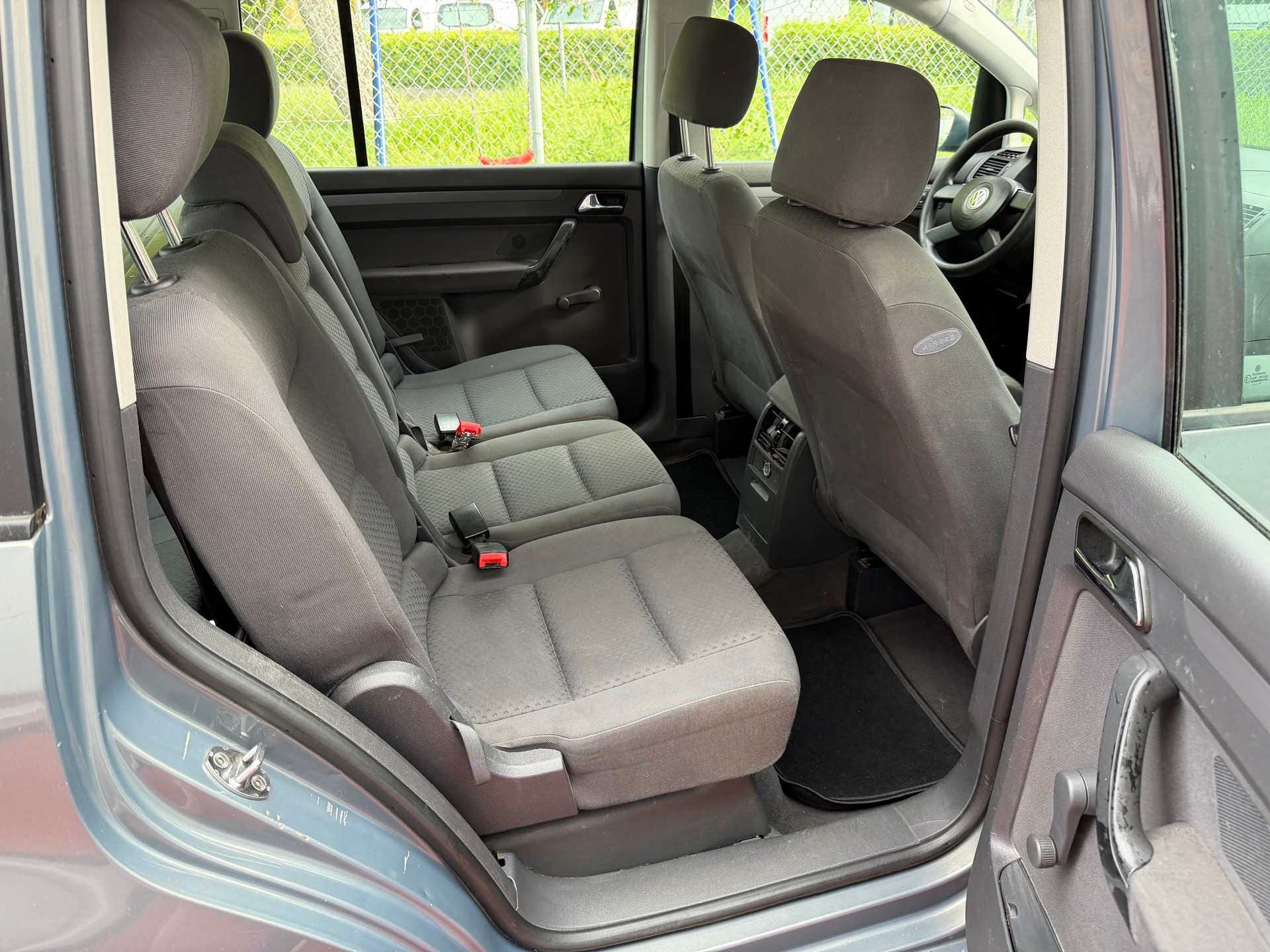 VW Touran 1.6 FSI-image-10