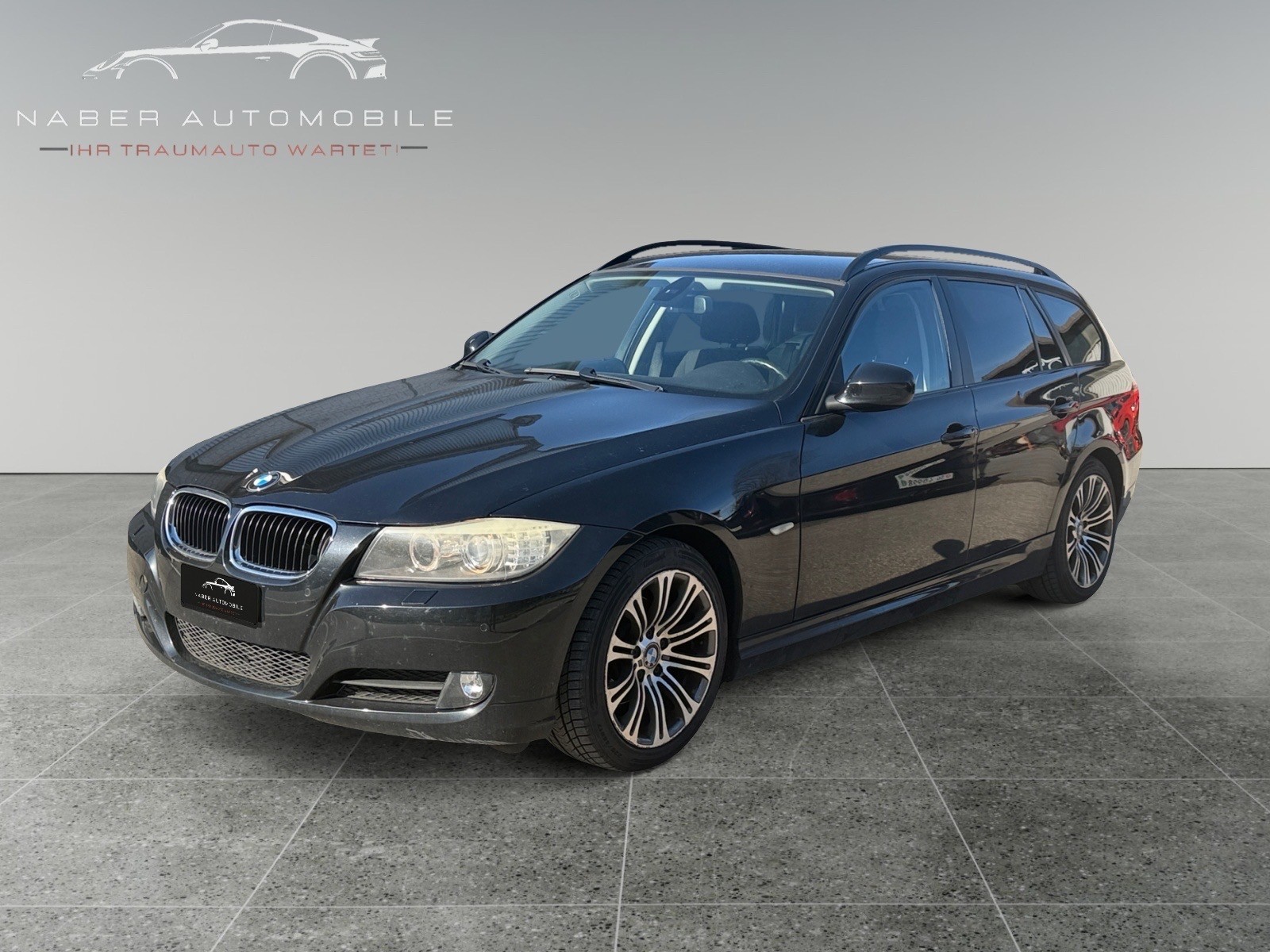 BMW 318i Touring Steptronic