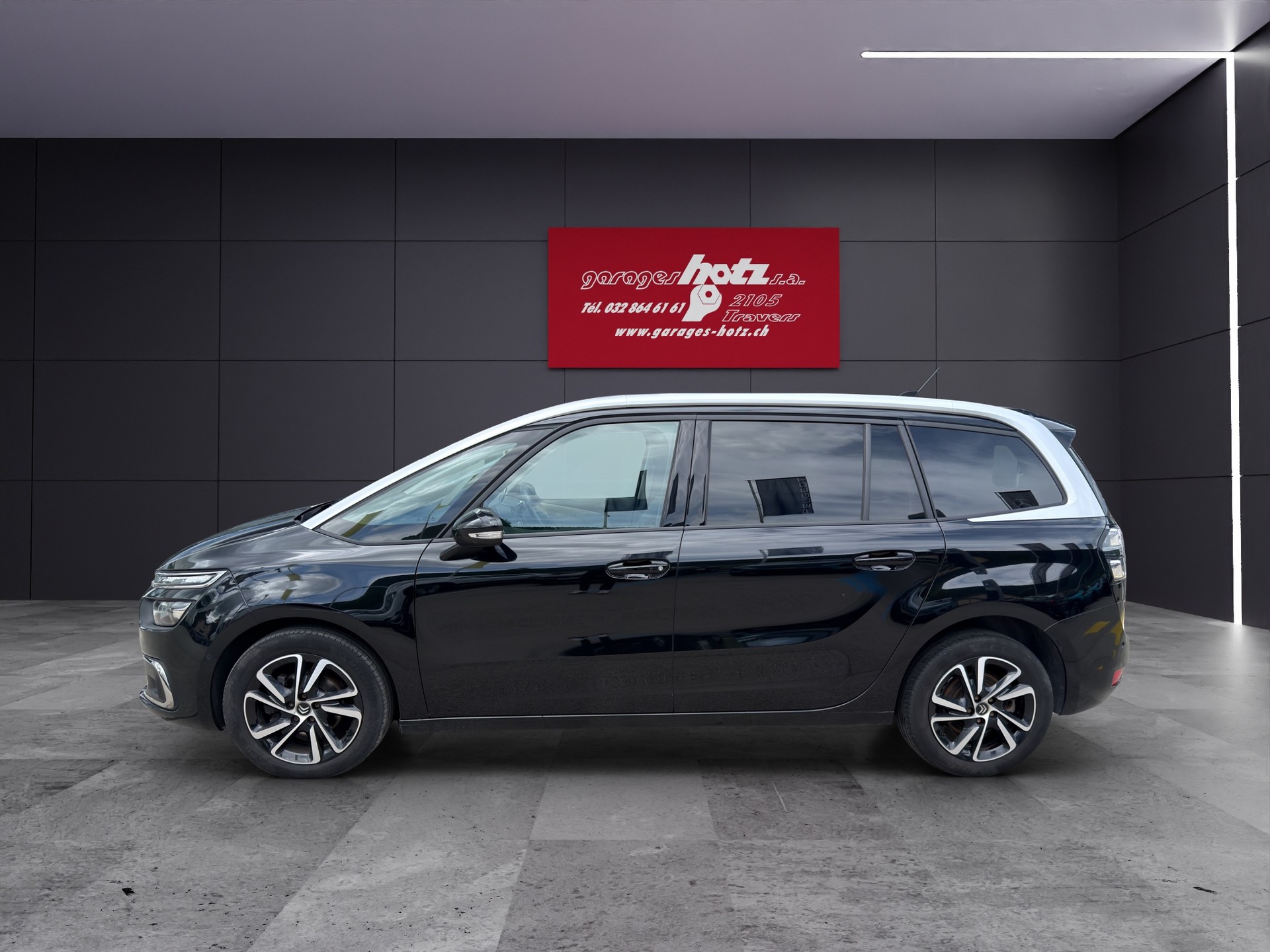 CITROEN C4 Grand Spacetourer 1.5 BlueHDi Shine-image-2