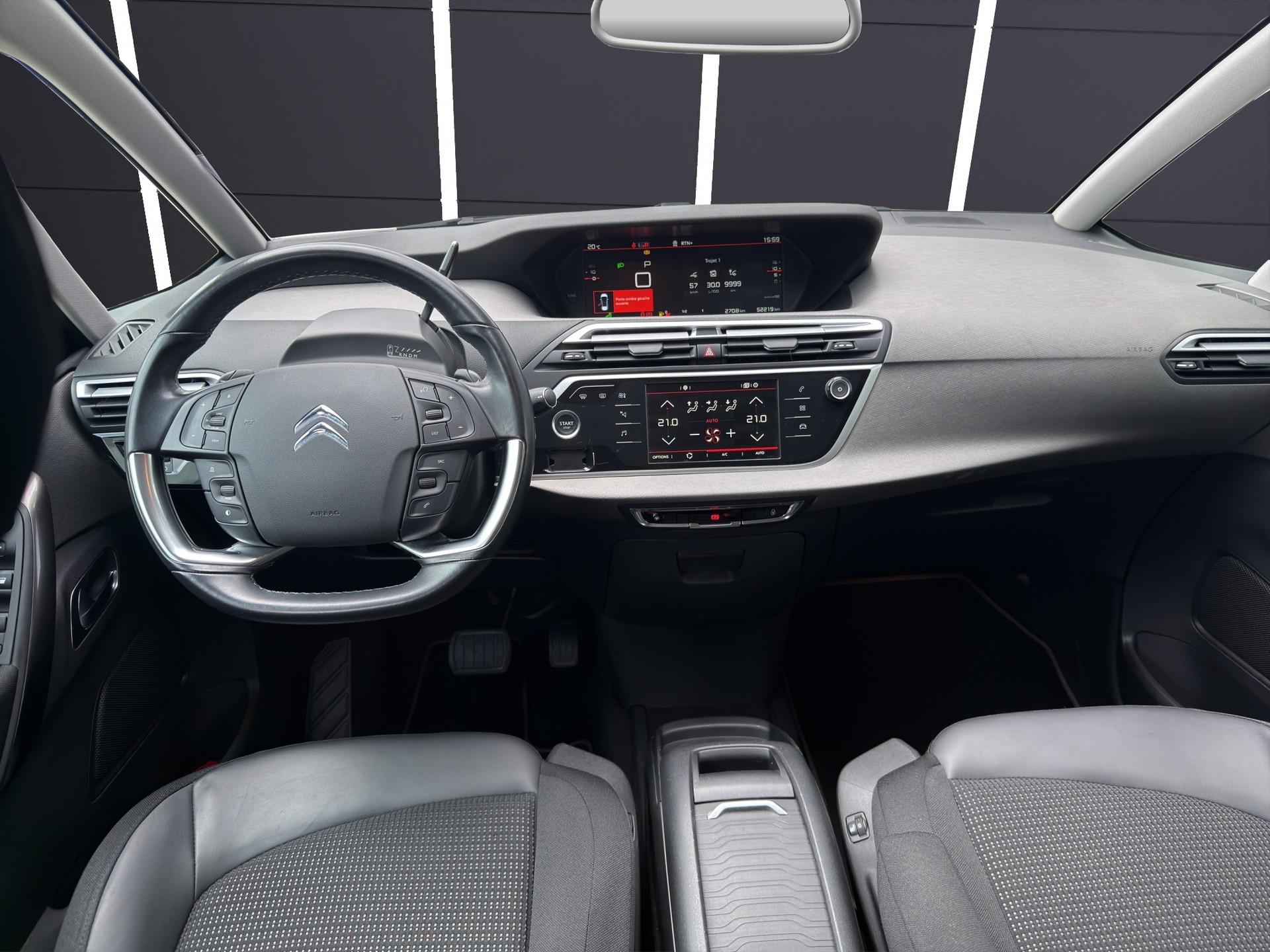 CITROEN C4 Grand Spacetourer 1.5 BlueHDi Shine-image-7