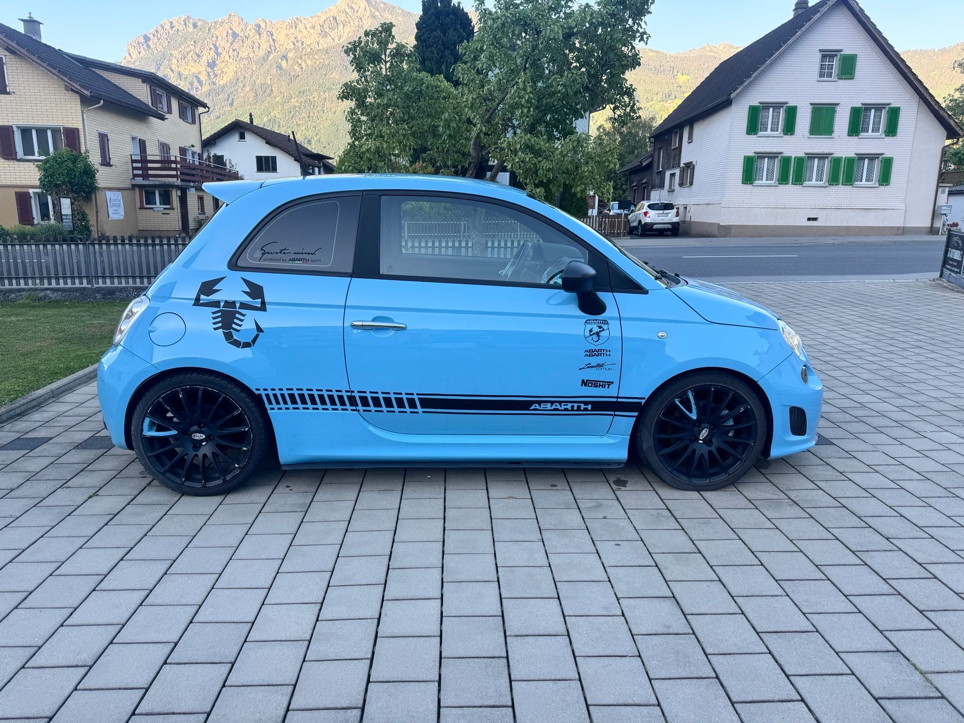 FIAT 500 1.4 16V Turbo Abarth Dualogic-image-7