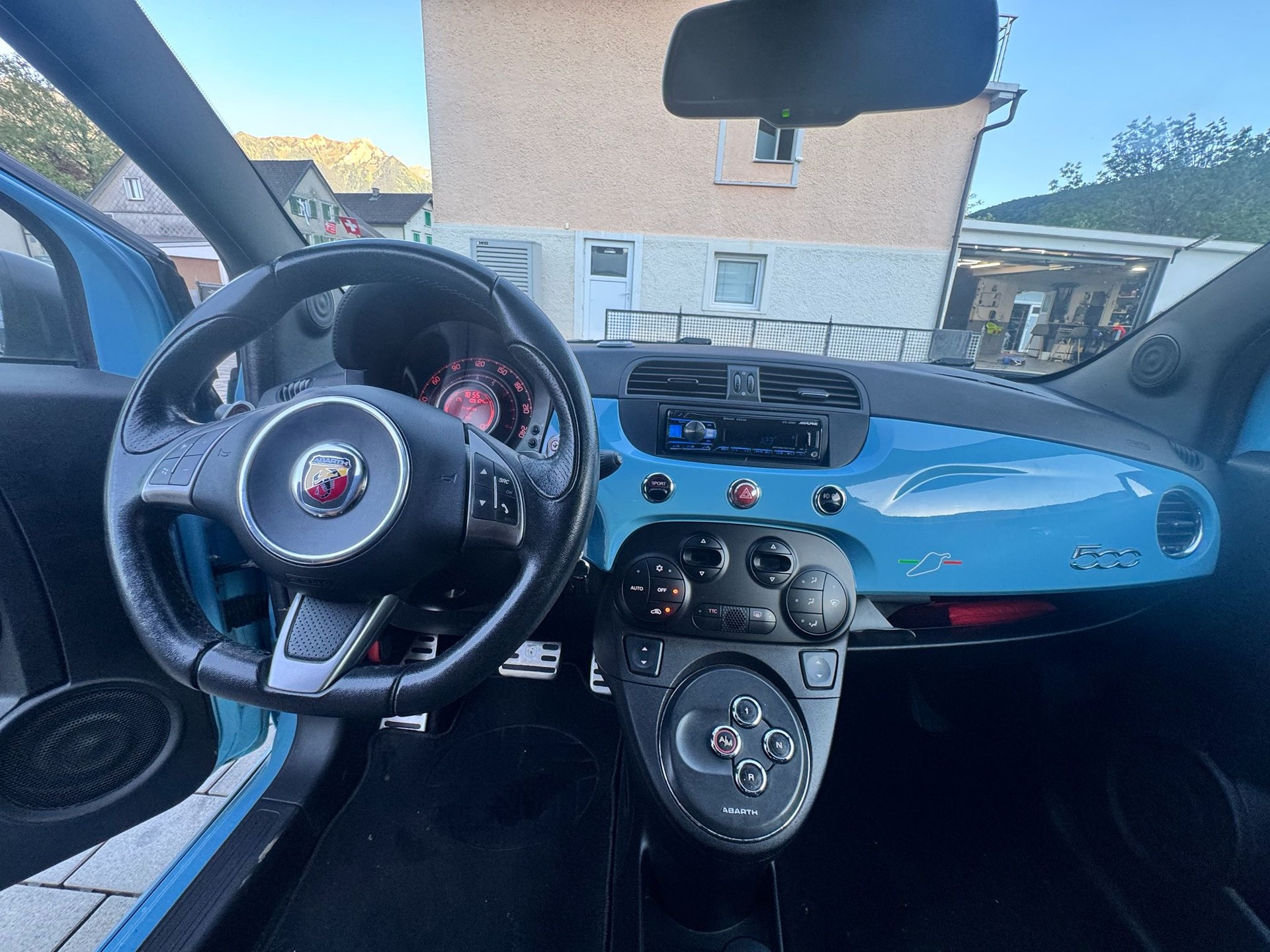 FIAT 500 1.4 16V Turbo Abarth Dualogic-image-9
