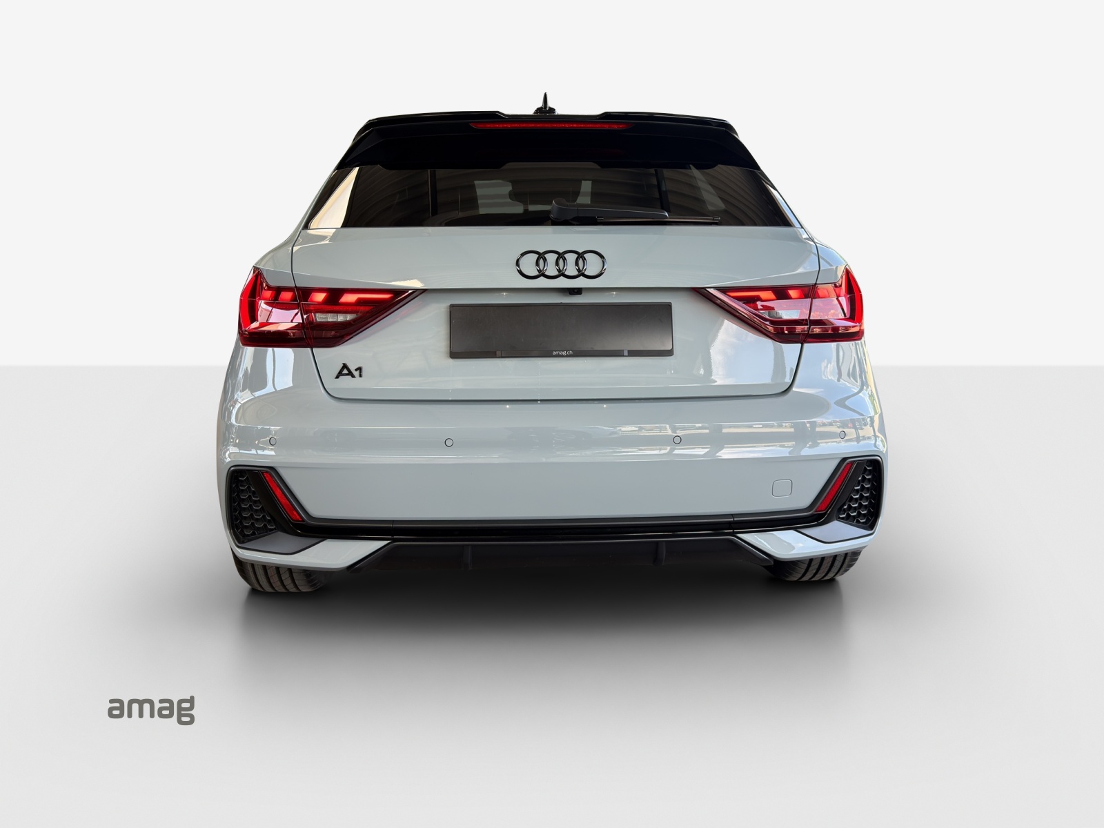 AUDI A1 Sportback 35 TFSI S Line S-tronic-image-3