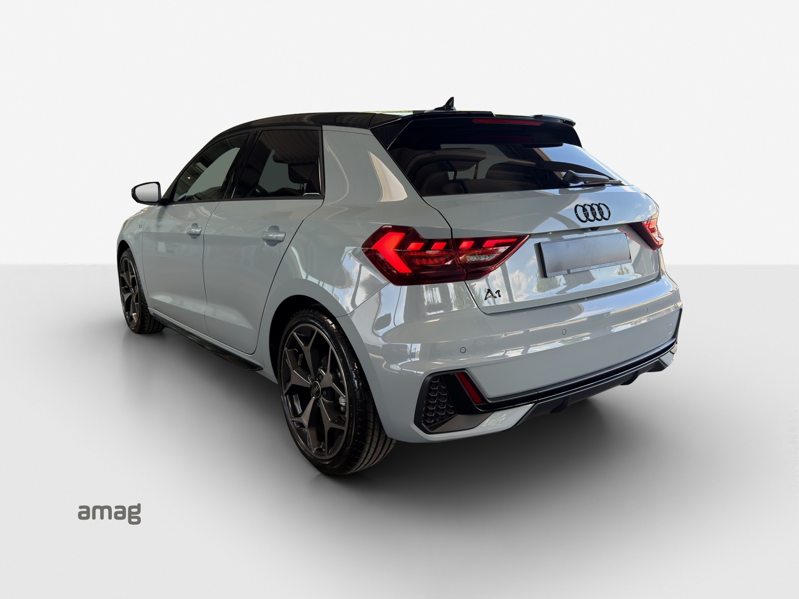 AUDI A1 Sportback 35 TFSI S Line S-tronic-showroom-element-2