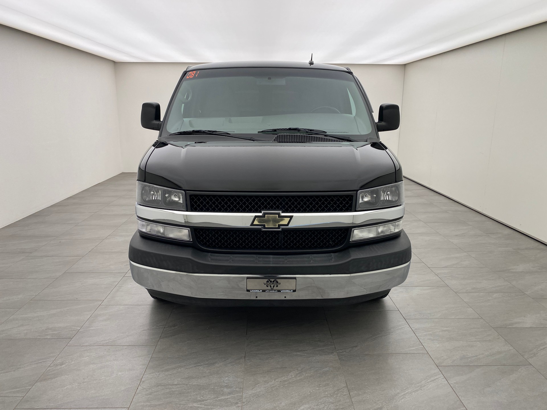 CHEVROLET Express 5.3 AWD-image-1