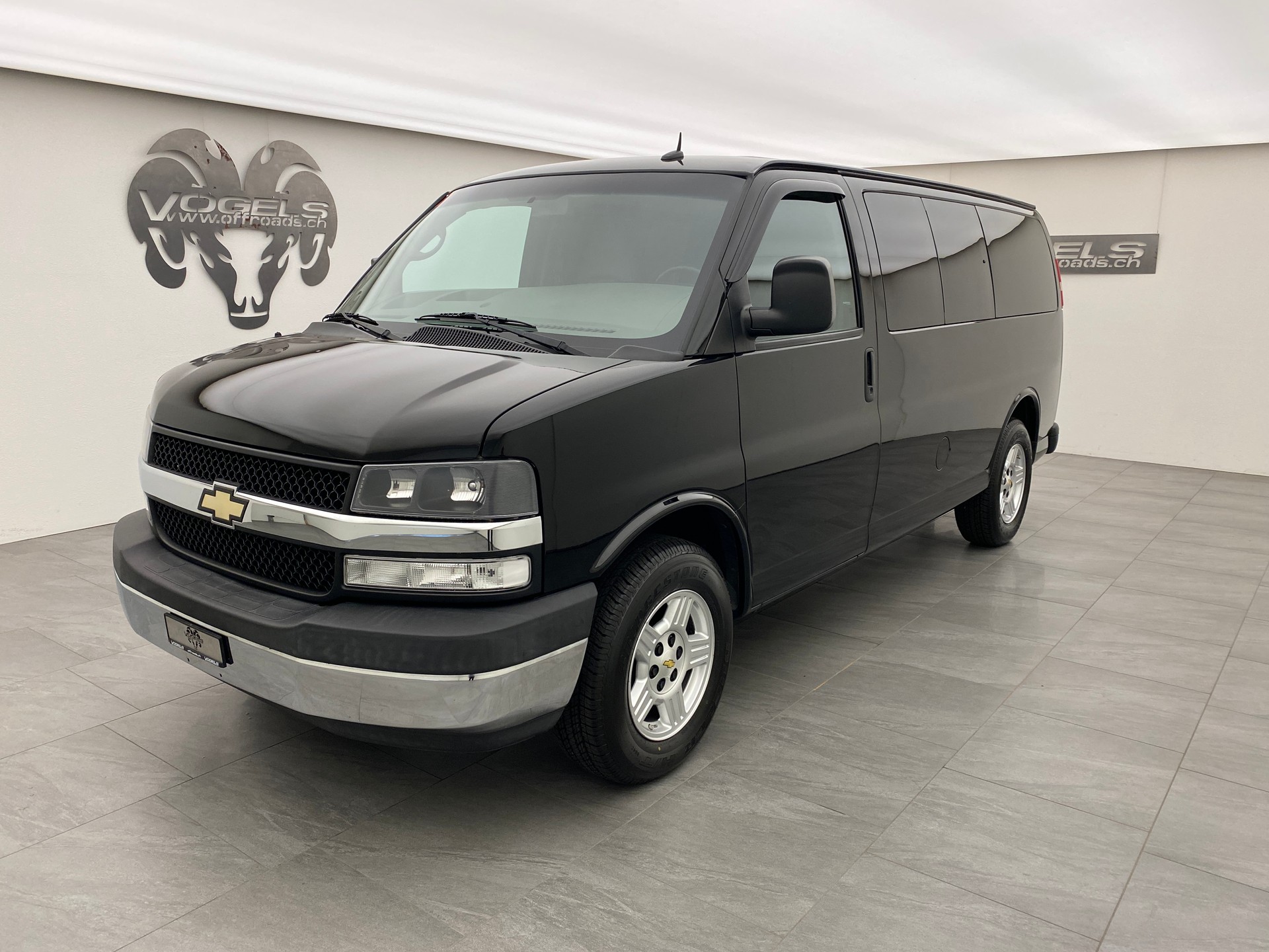 CHEVROLET Express 5.3 AWD-image-0
