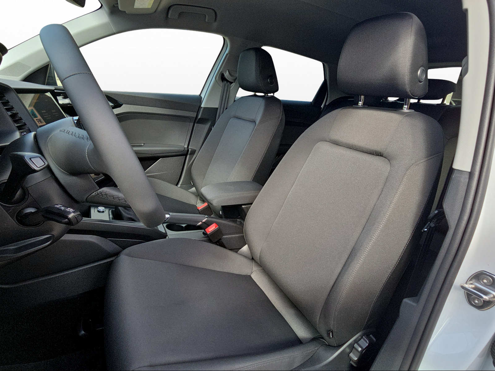 AUDI A1 Sportback 30 TFSI Attraction S-tronic-image-7