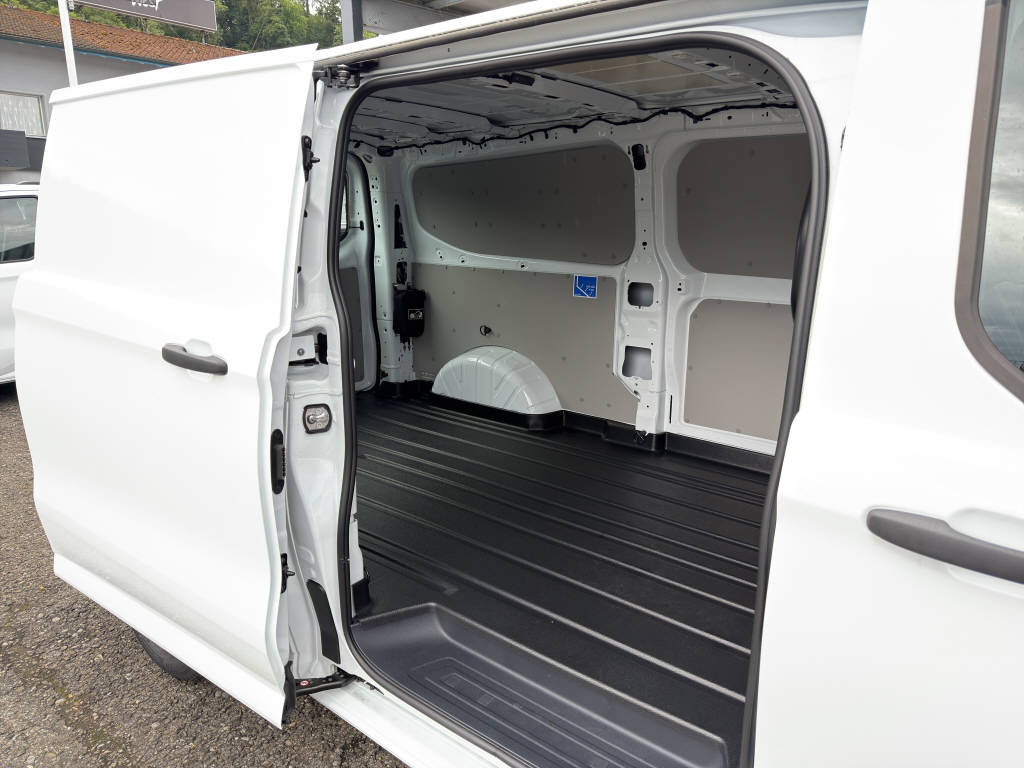 FORD Transit Custom Van 300 L1 2.0 EcoBlue 136 Trend-image-11