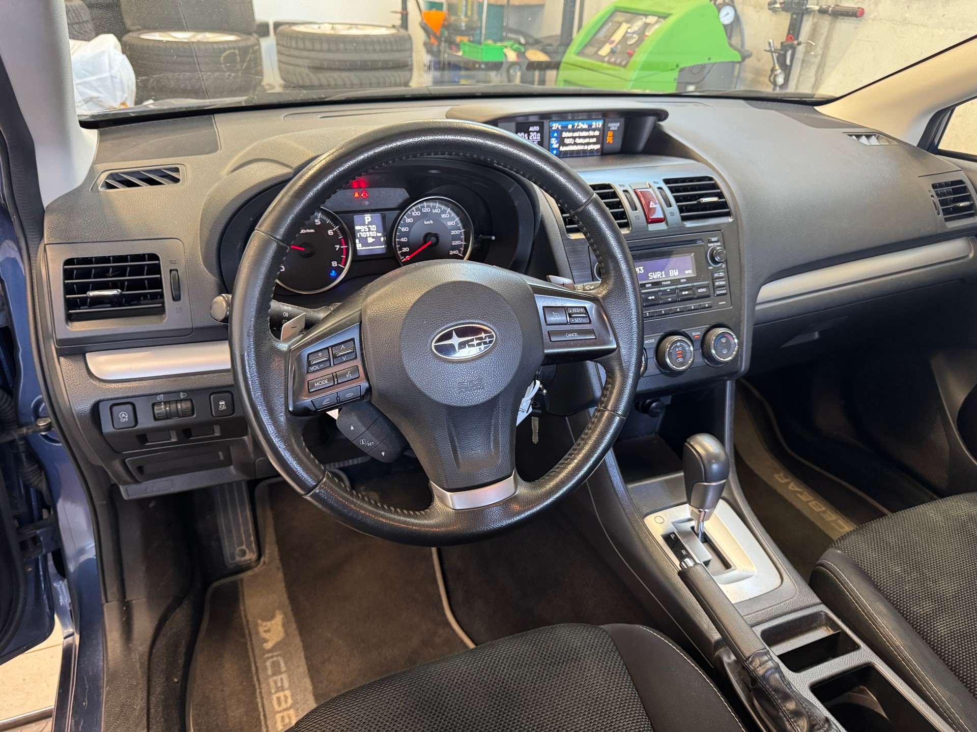 SUBARU XV 2.0 Swiss Two AWD CVT-image-4