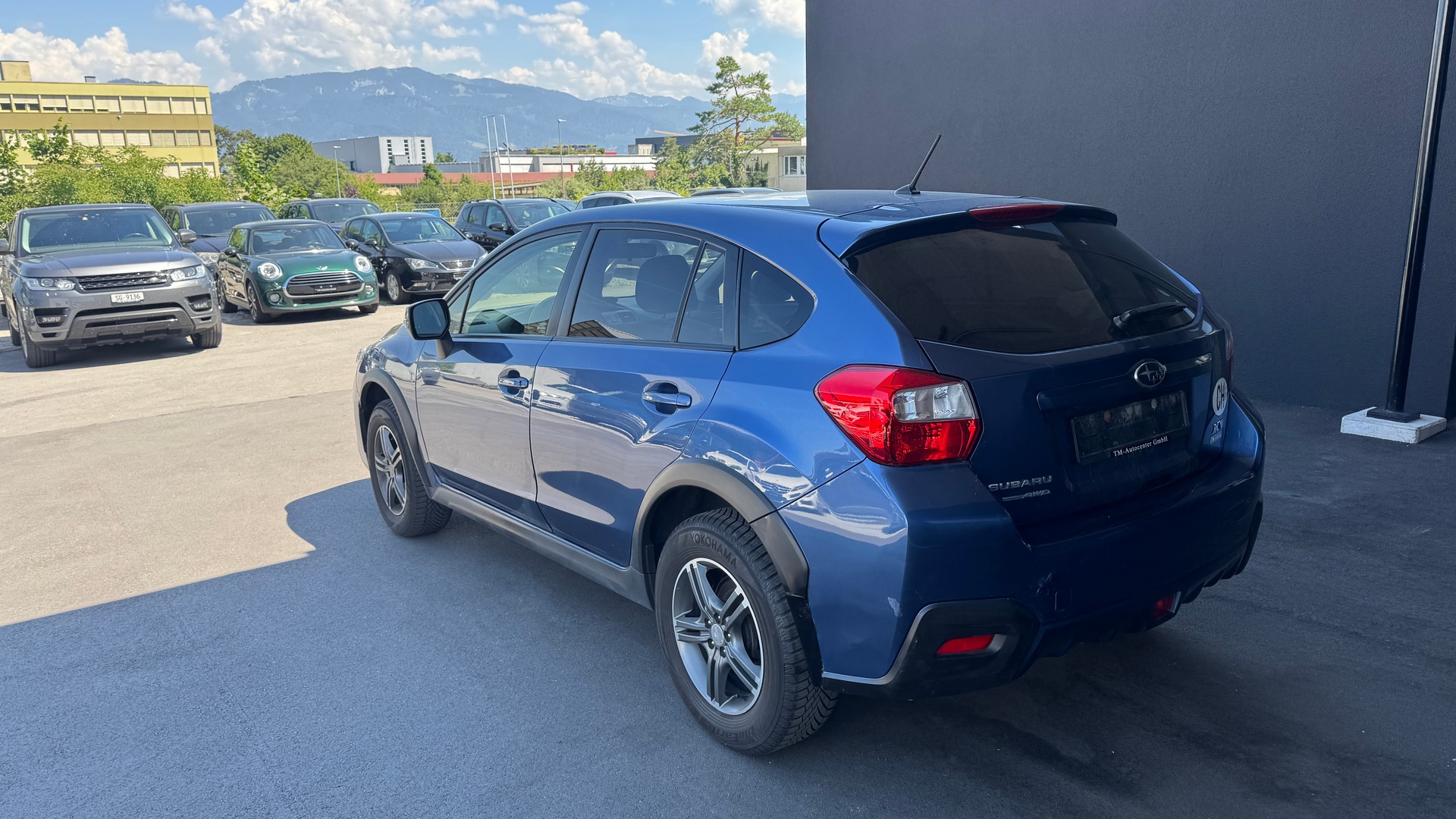 SUBARU XV 2.0 Swiss Two AWD CVT-image-3