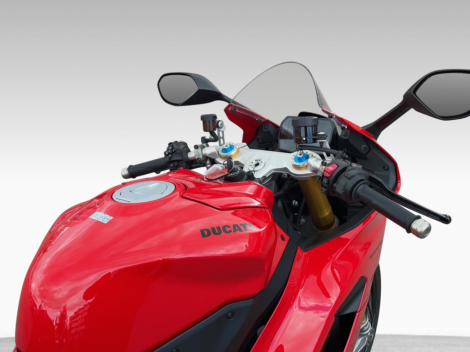 DUCATI 890 Superb. Panigale V2 S 35kW ABS-image-6