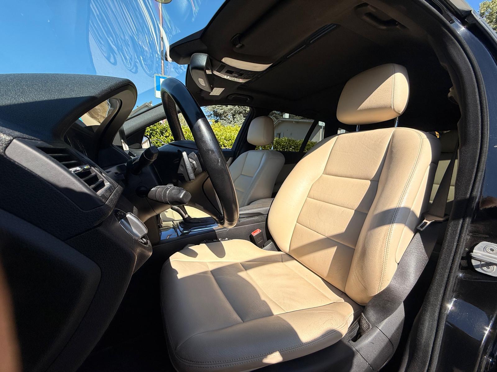 MERCEDES-BENZ C 200 Kompressor Avantgarde Automatic-image-11