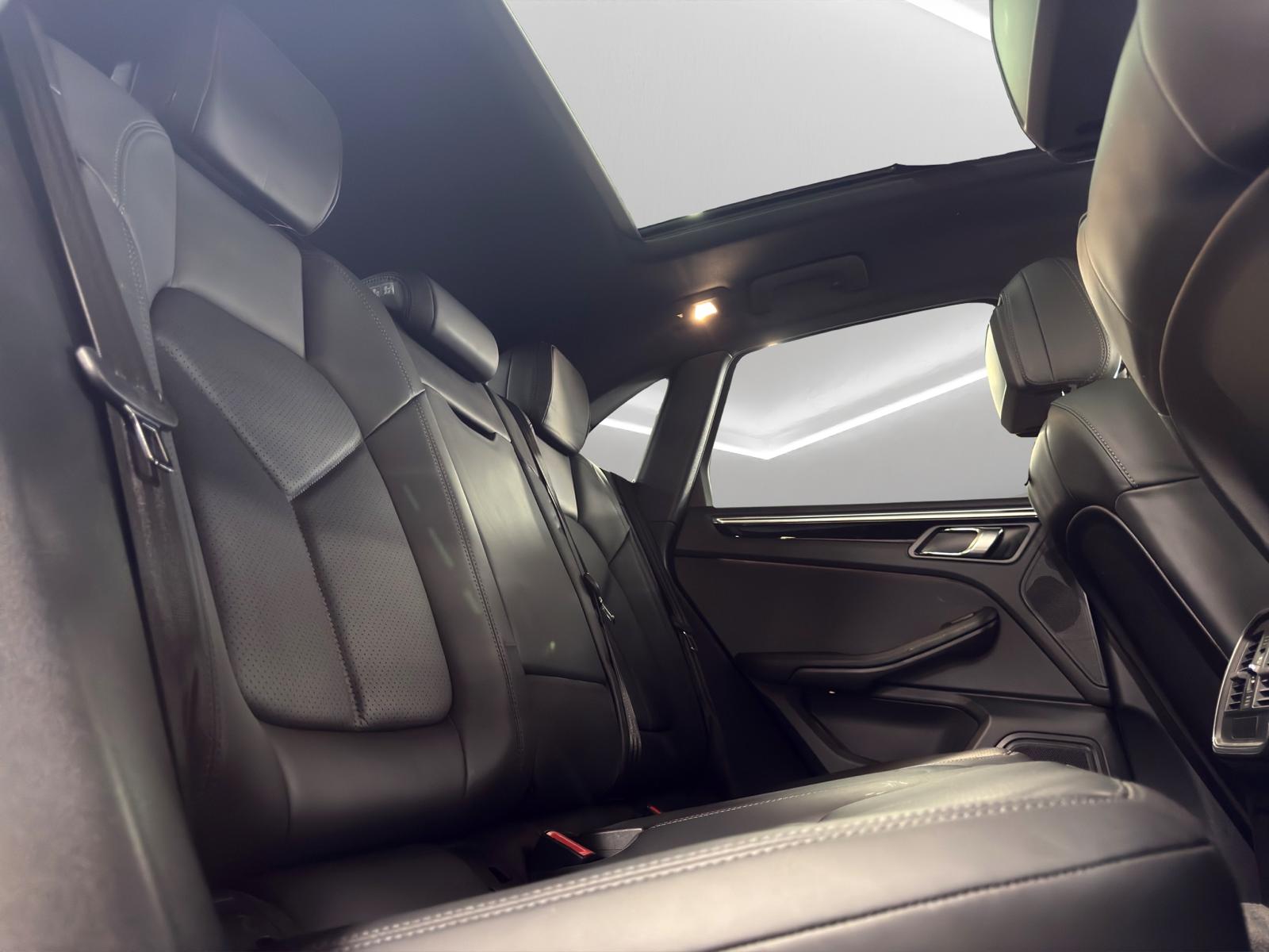 PORSCHE Macan S PDK-image-14