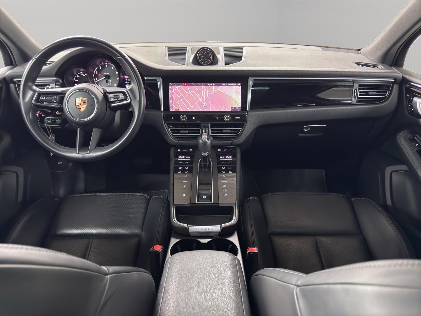 PORSCHE Macan S PDK-image-17