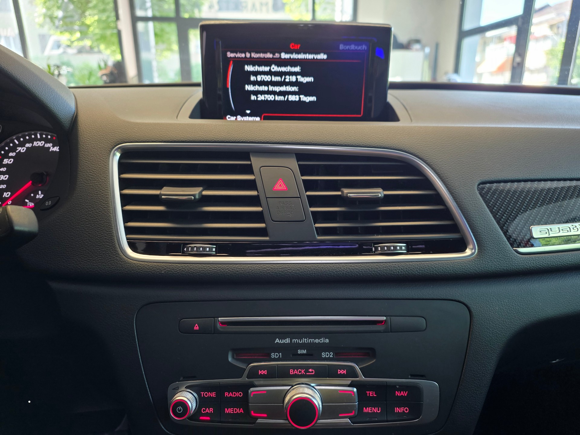 AUDI RS Q3 2.5 TFSI perform. !Ohne OPF! qu. S-Tronic-image-8