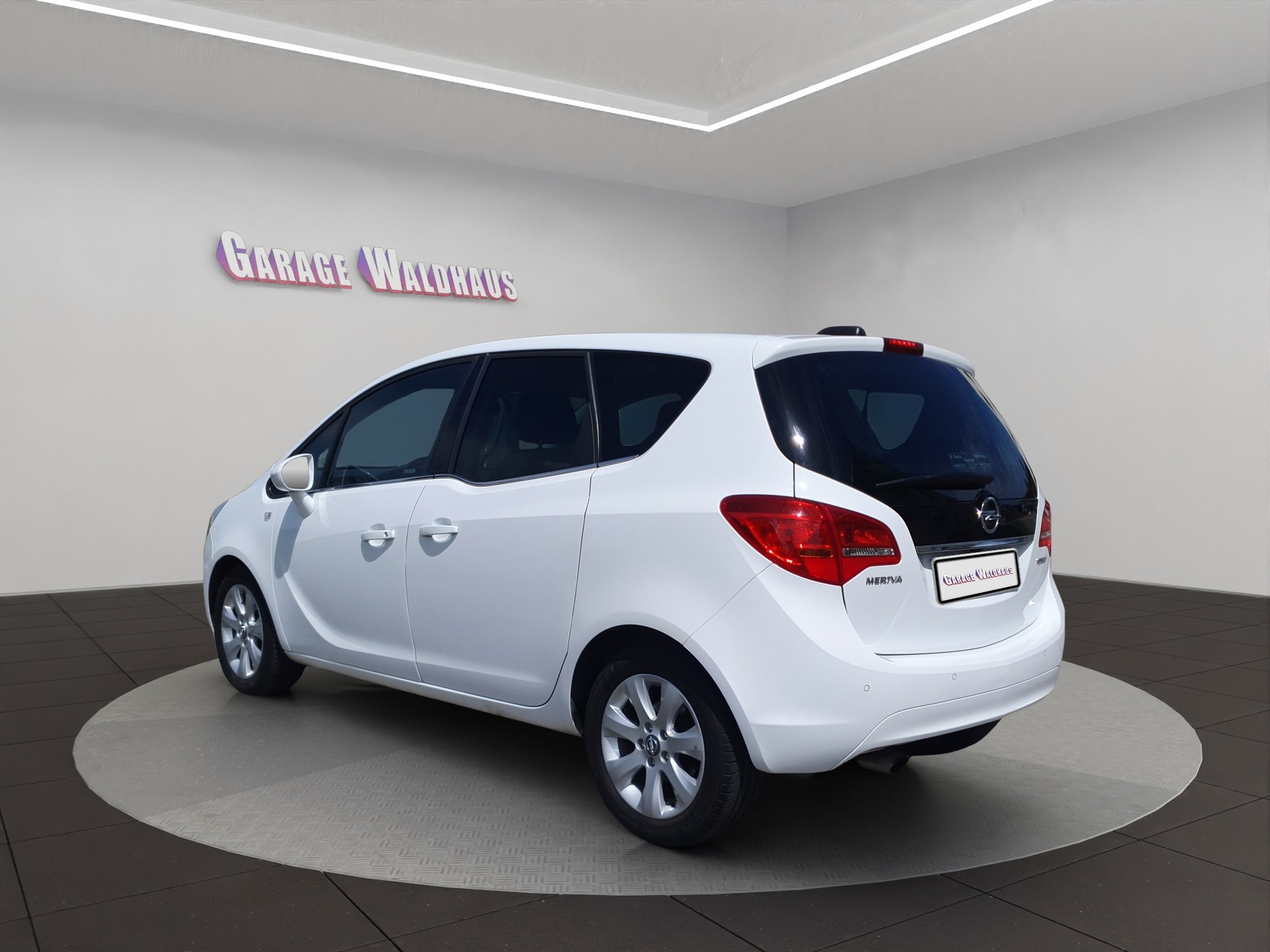 OPEL Meriva 1.4 Turbo Cosmo Automatic-image-1