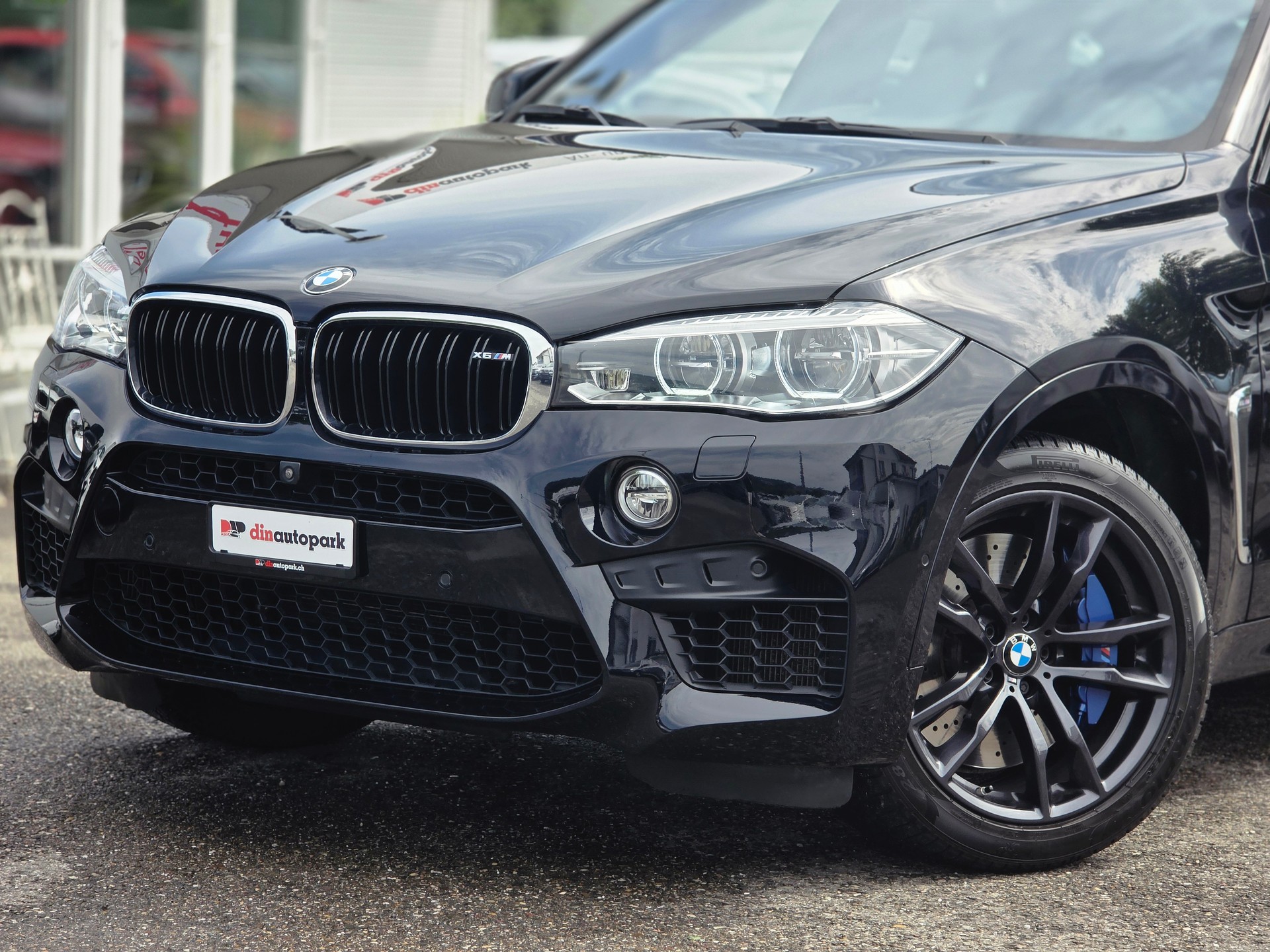 BMW X6M Steptronic * CH-Fahrzeug *-image-2