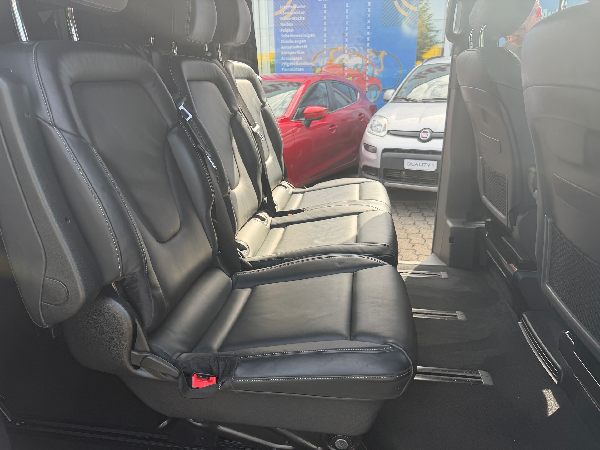 MERCEDES-BENZ V 250 d Avantgarde lang 4Matic 7G-Tronic-image-14