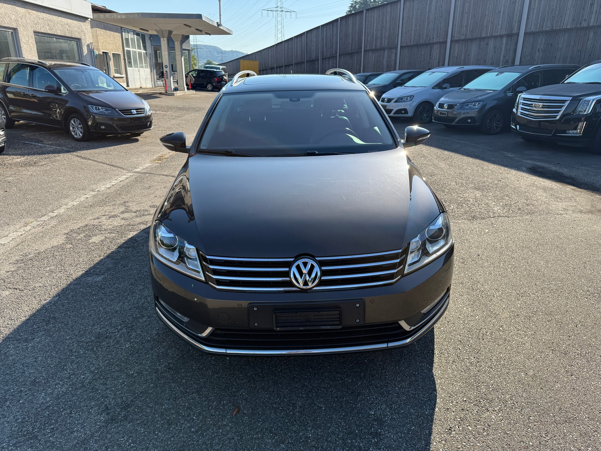 VW Passat Variant 2.0 TDI BMT Highline 4MDSG-image-5