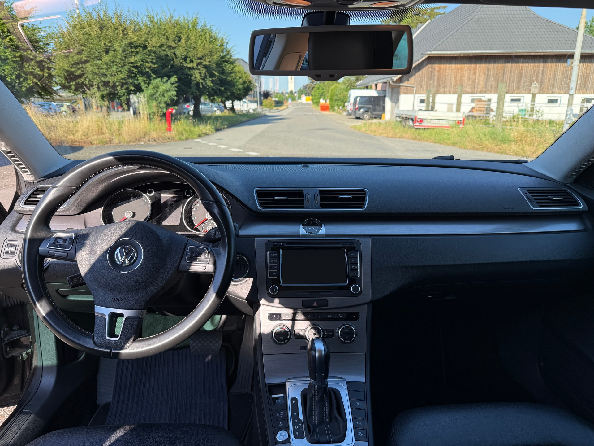 VW Passat Variant 2.0 TDI BMT Highline 4MDSG-image-7