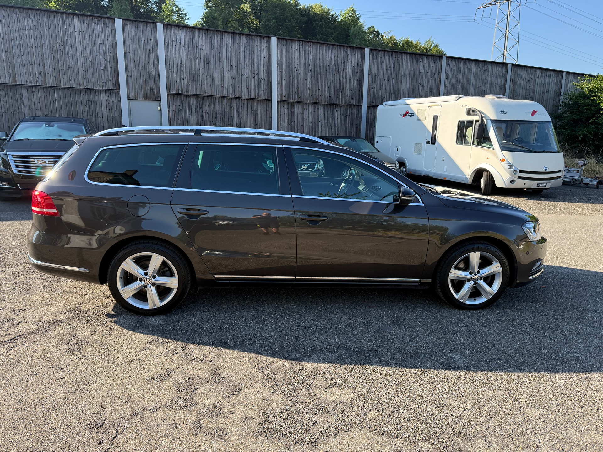 VW Passat Variant 2.0 TDI BMT Highline 4MDSG-image-2