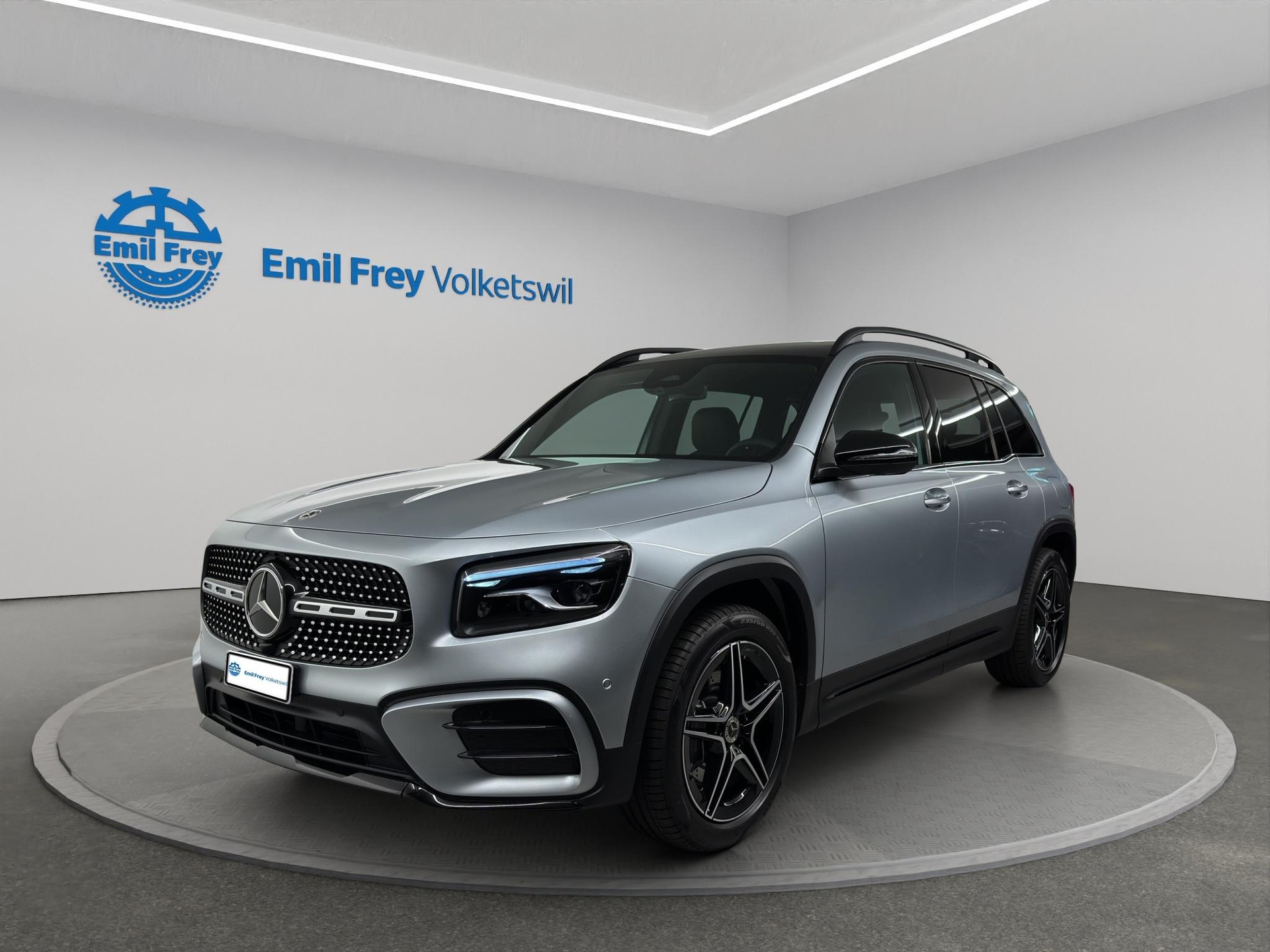 MERCEDES-BENZ GLB 220 AMG Line 4matic-image-0