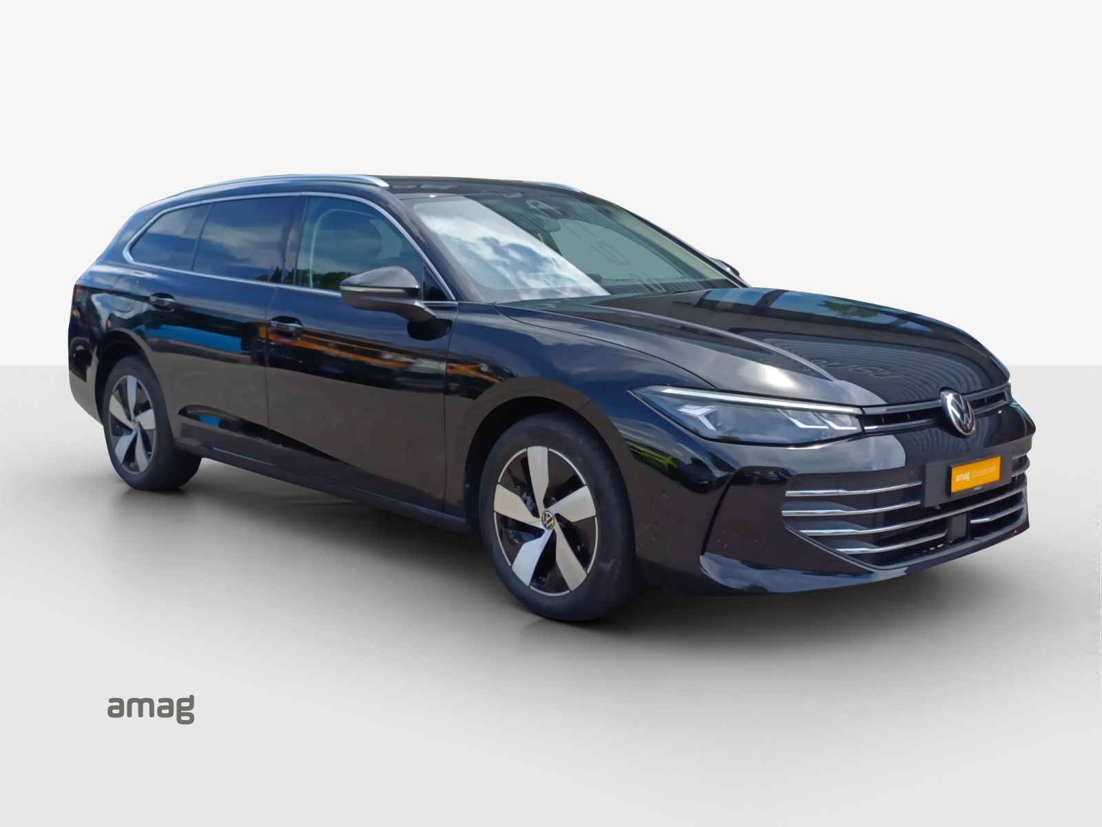 VW Passat Variant 2.0 TDI evo Business 4 Motion DSG-image-5