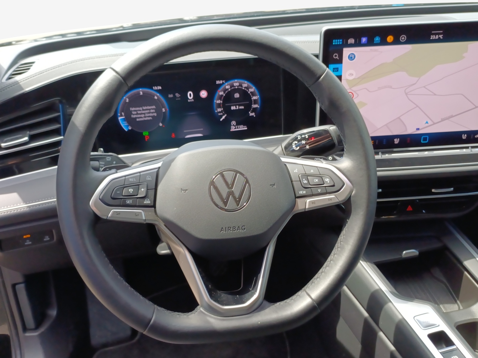 VW Passat Variant 2.0 TDI evo Business 4 Motion DSG-image-9