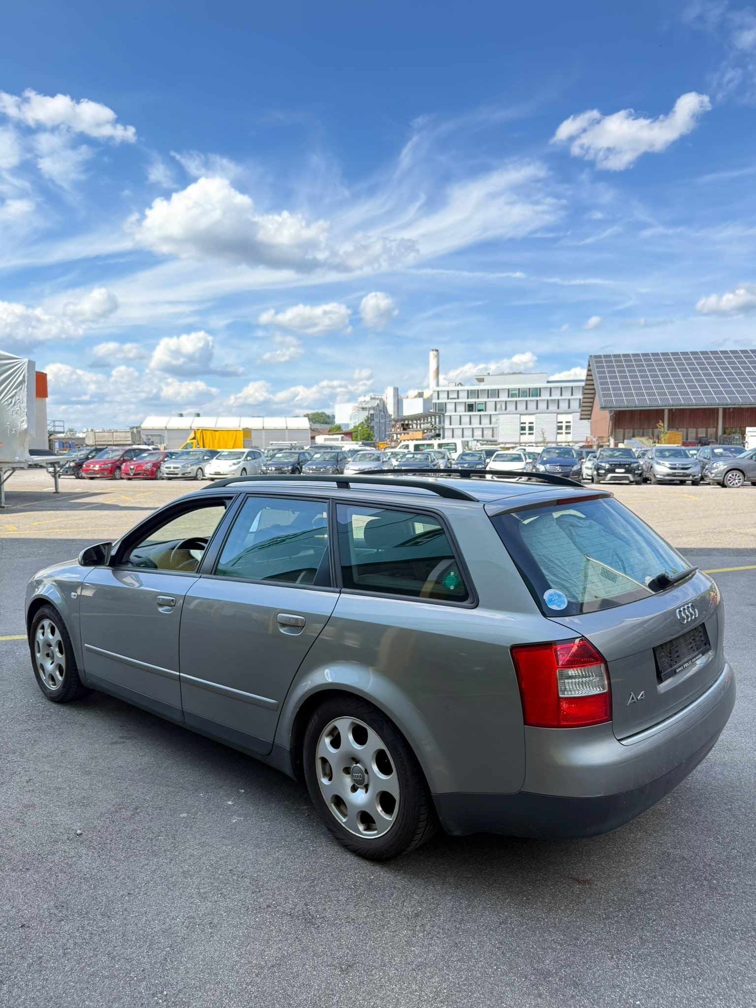 AUDI A4 Avant 1.9 TDI quattro-image-6