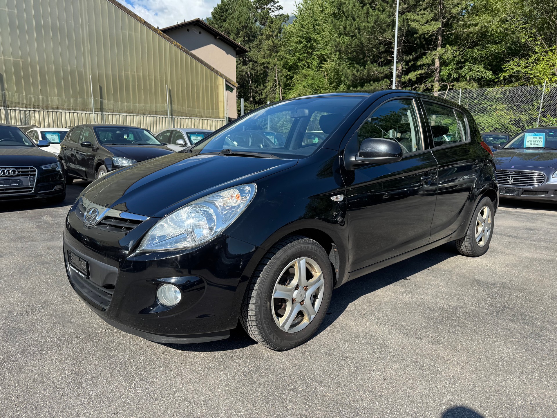 HYUNDAI i20 1.6 Premium-image-7
