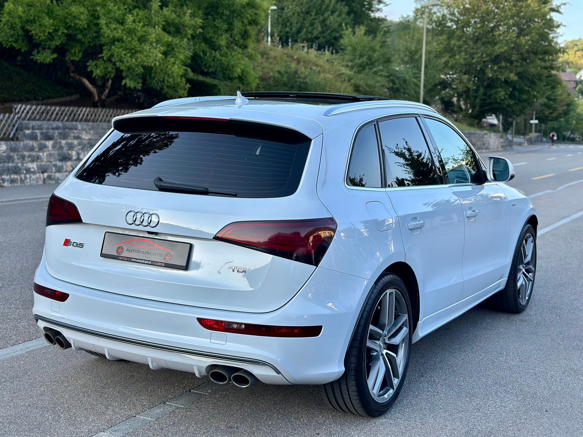 AUDI SQ5 3.0 TDI quattro tiptronic-image-6