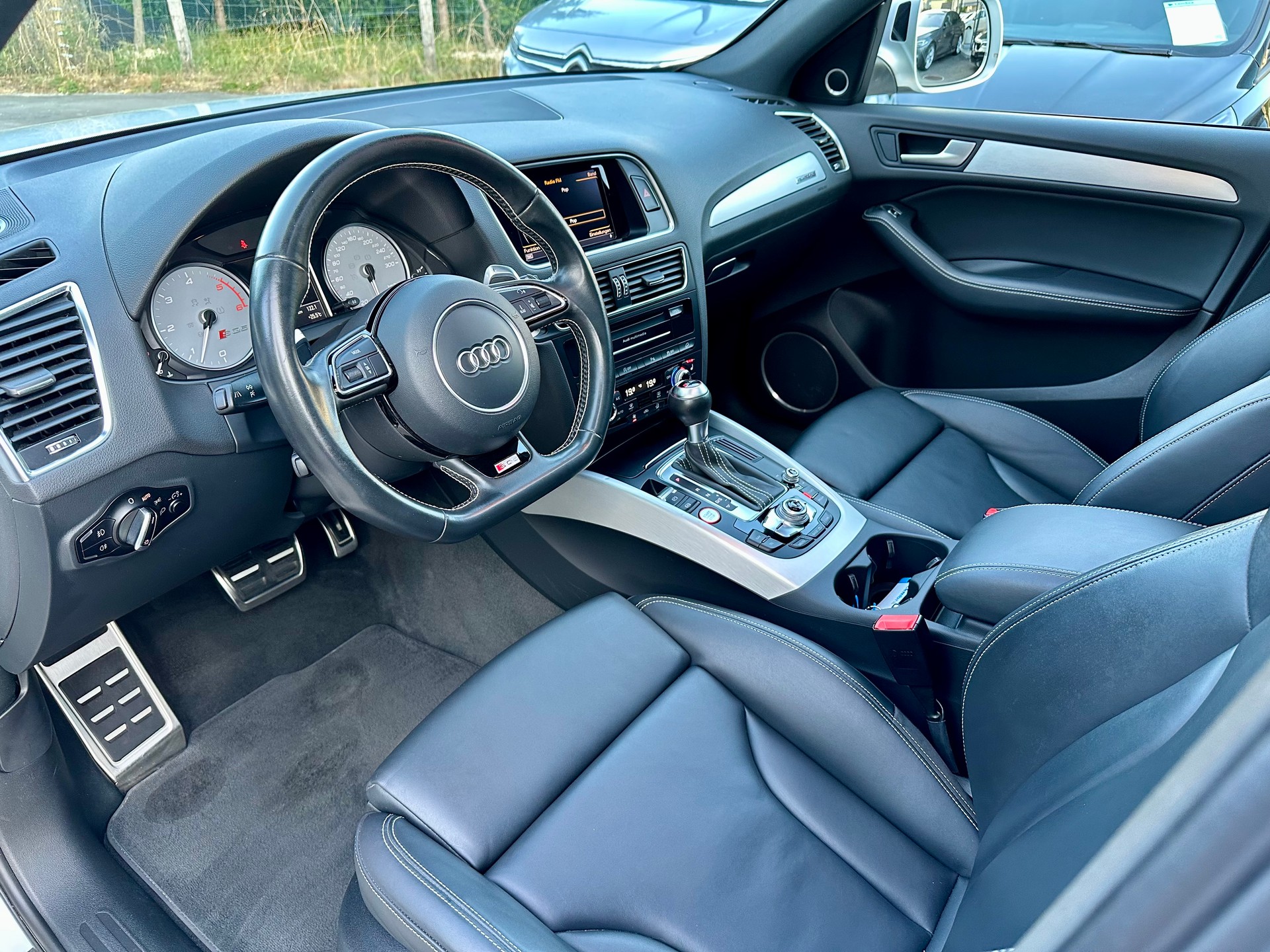 AUDI SQ5 3.0 TDI quattro tiptronic-image-8