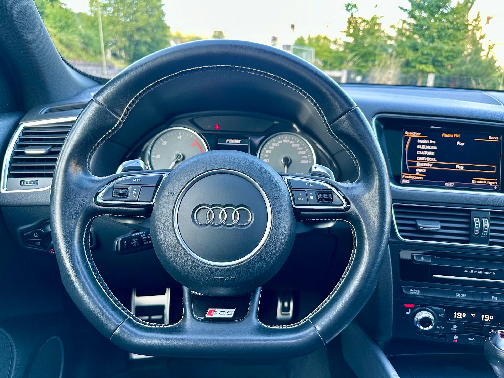 AUDI SQ5 3.0 TDI quattro tiptronic-image-14
