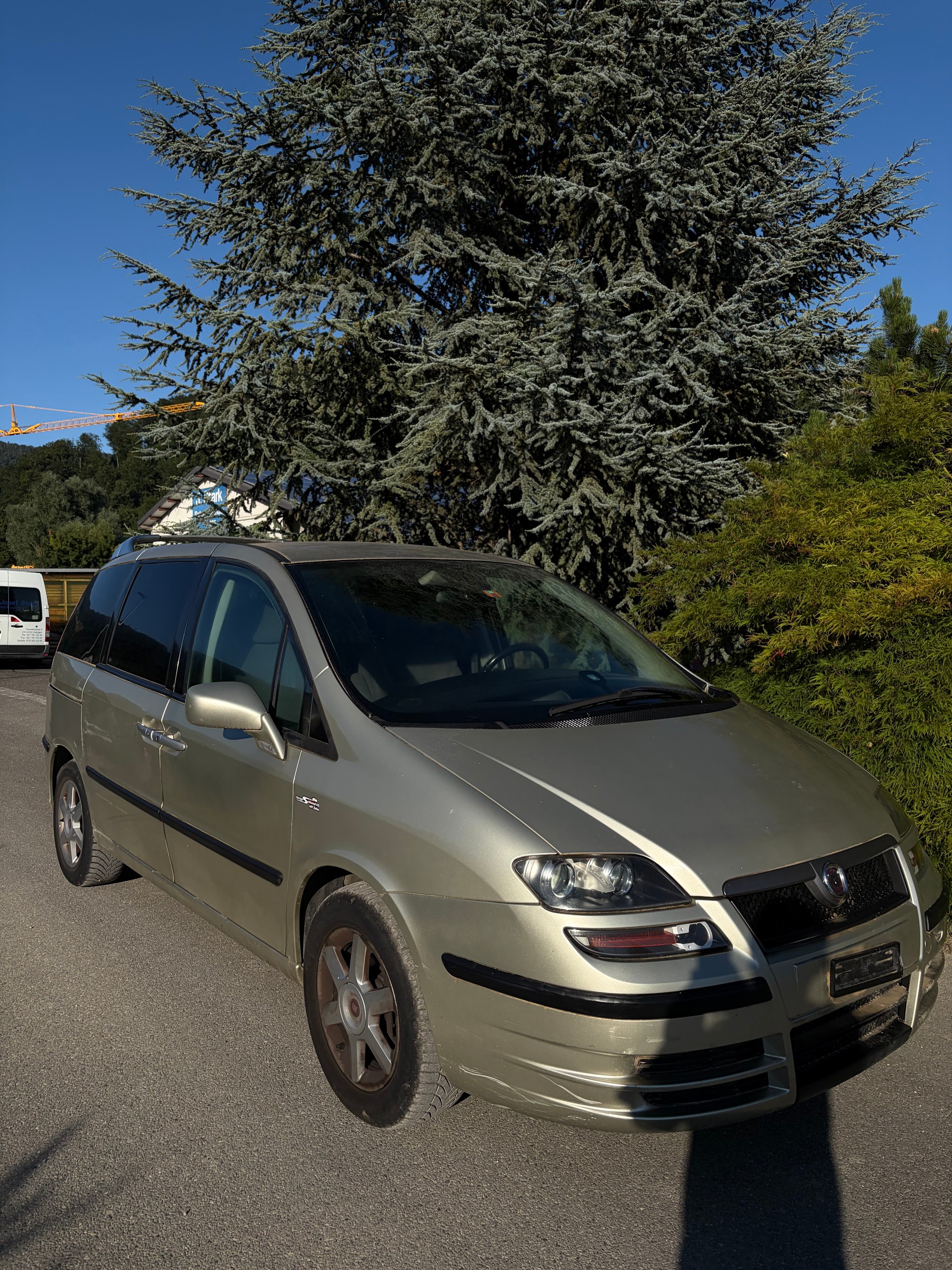 FIAT Ulysse 2.2 16V JTD Emotion Automatic-image-1