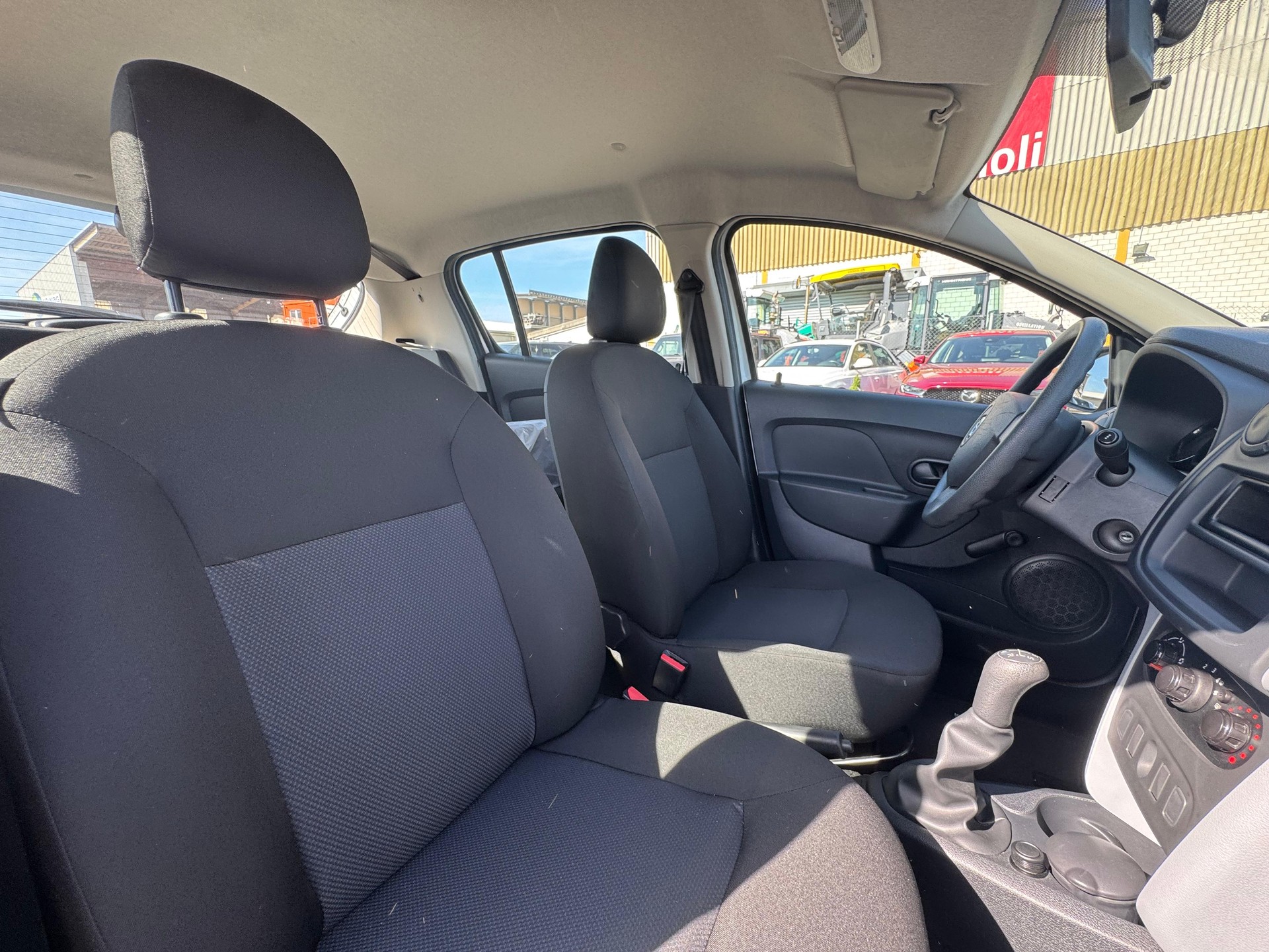 DACIA Sandero 1.2-image-8