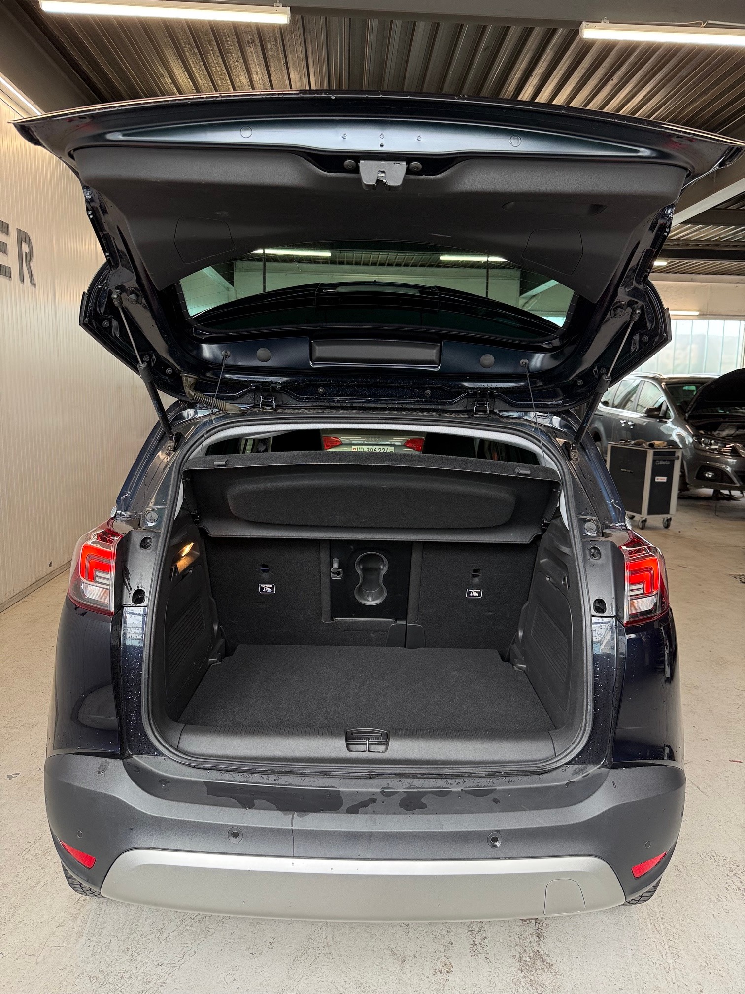 OPEL Crossland X 1.2i Ultimate-image-4