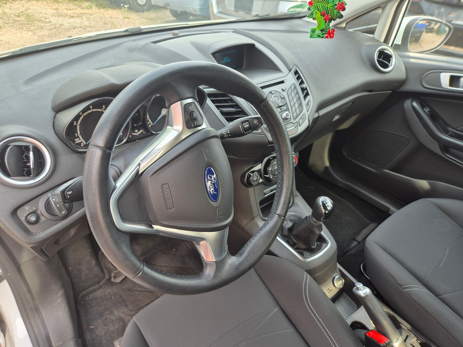 FORD Fiesta 1.0 SCTi Freetech-image-6
