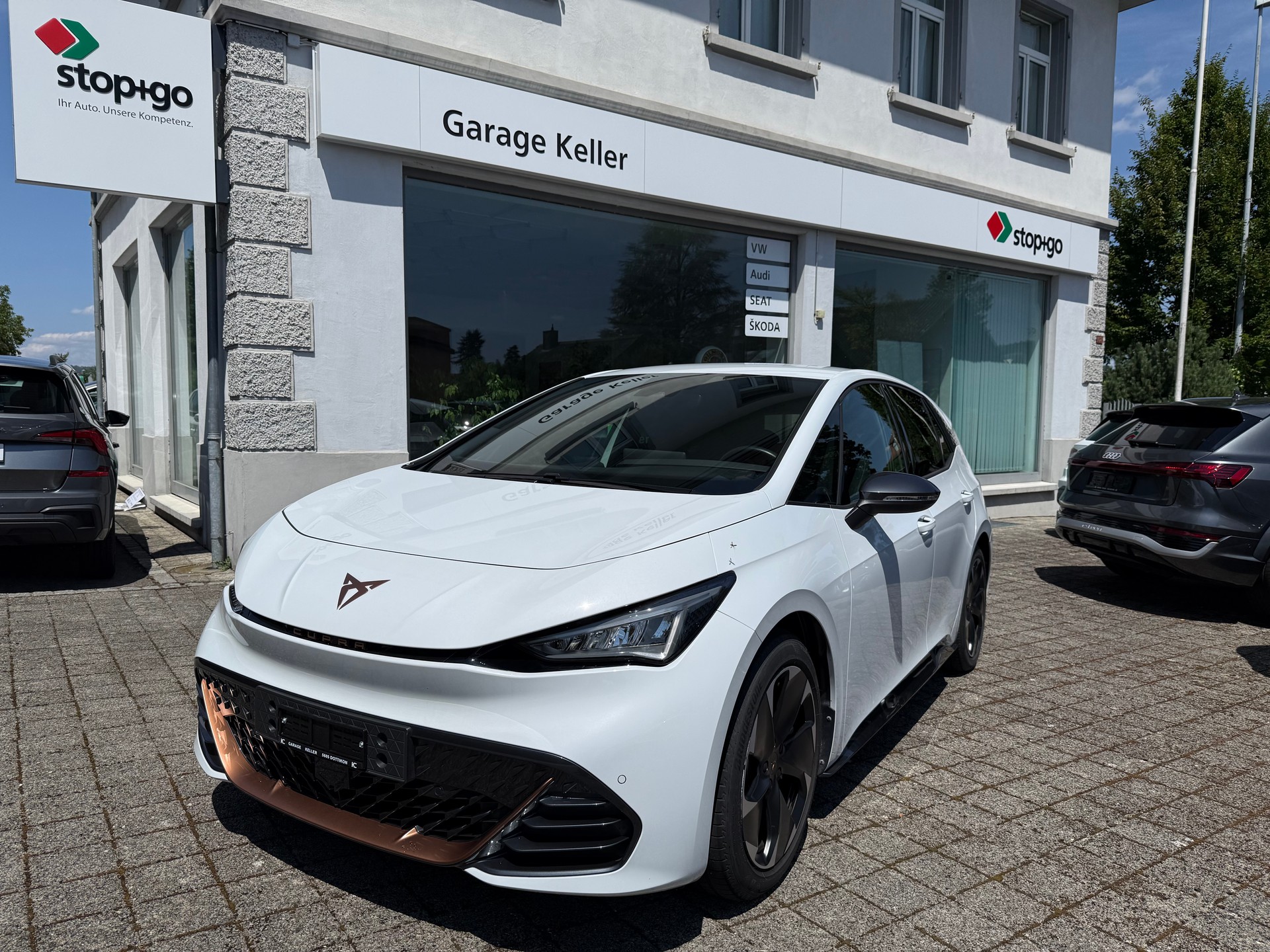 CUPRA Born 59 kWh e-Boost