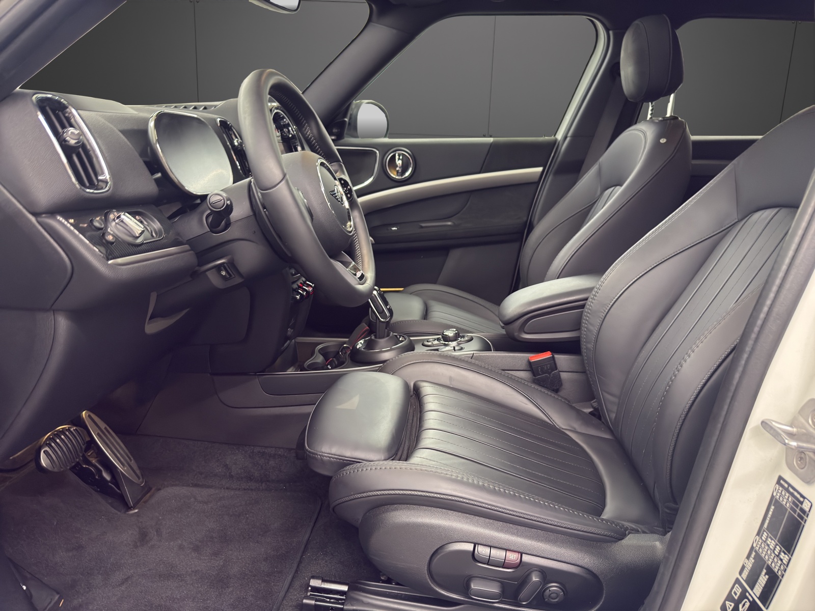 MINI Countryman John Cooper Works ALL4-image-6