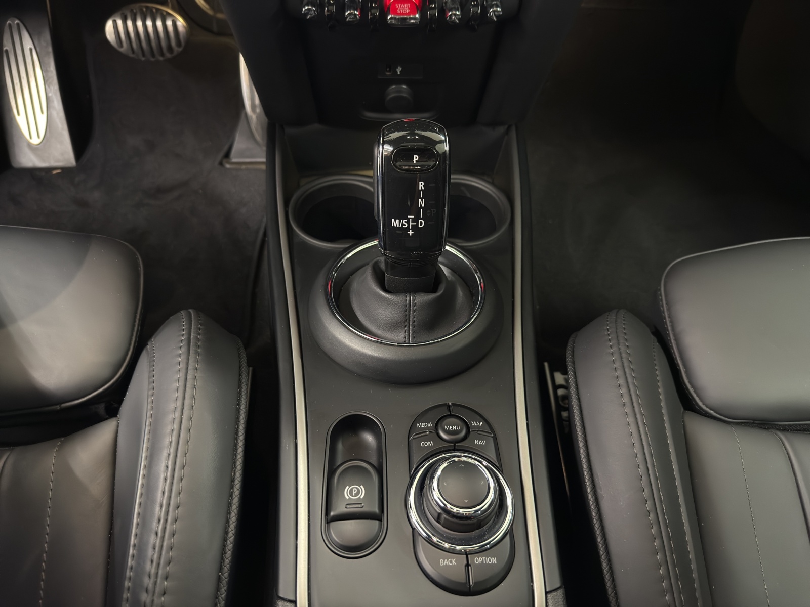 MINI Countryman John Cooper Works ALL4-image-15