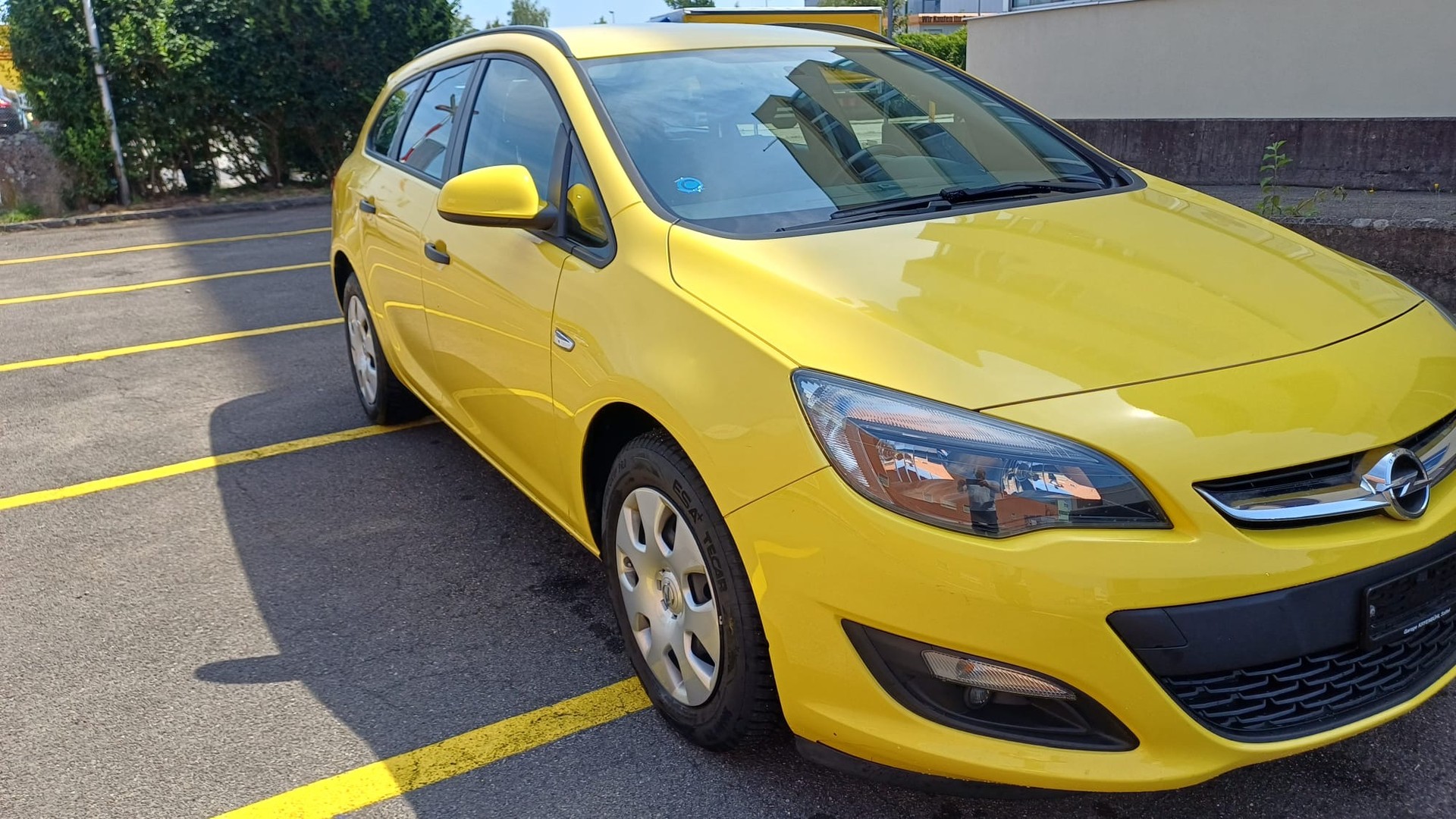 OPEL Astra SportsTourer 1.4i 16V Turbo Sport-image-2