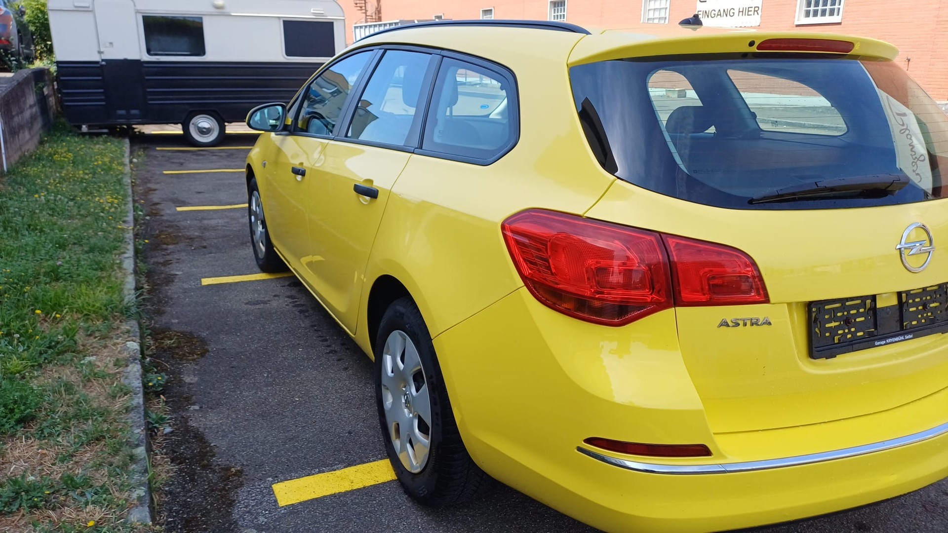 OPEL Astra SportsTourer 1.4i 16V Turbo Sport-image-3